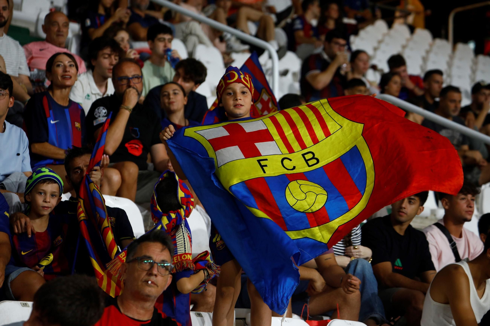 Las mejores fotos del Barcelona - Racing Club de la final del Mundial de Clubes juvenil en El Arcángel