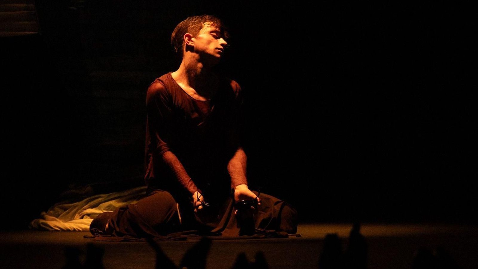 Joan Fenollar, durante el espectáculo. Joan Fenollar, durante el espectáculo.