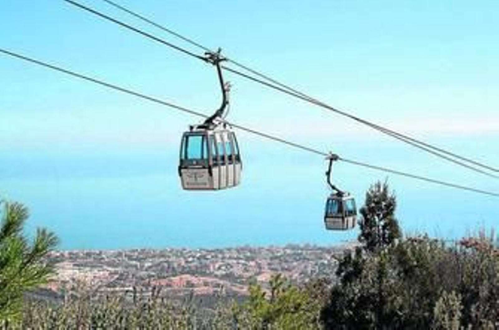 Cabinas del Teleférico de Benalmádena.