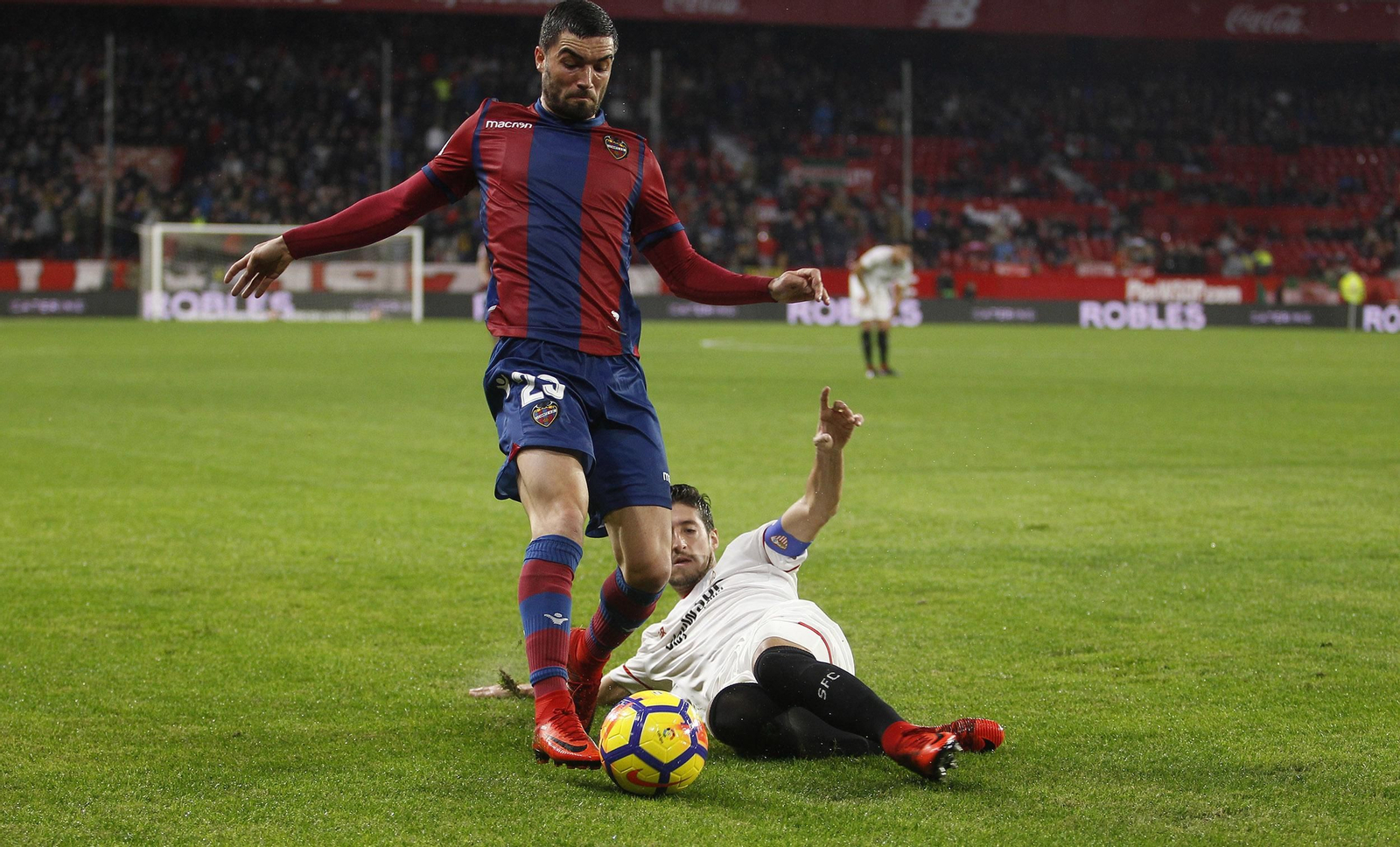 Las imágenes del Sevilla-Levante