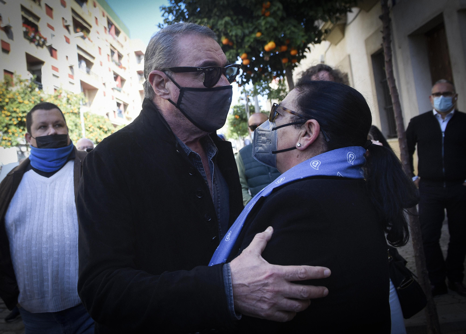 Las imágenes del adiós de Sevilla a Pascual González