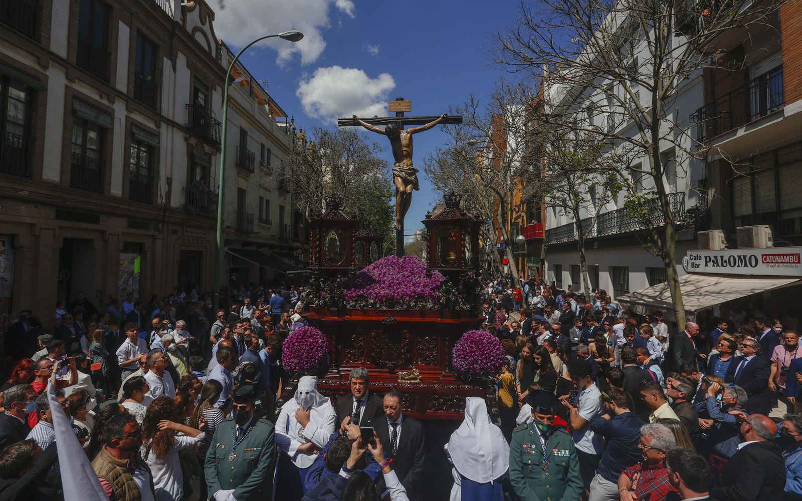 Imágenes de la salida de la hermandad de Los Negritos