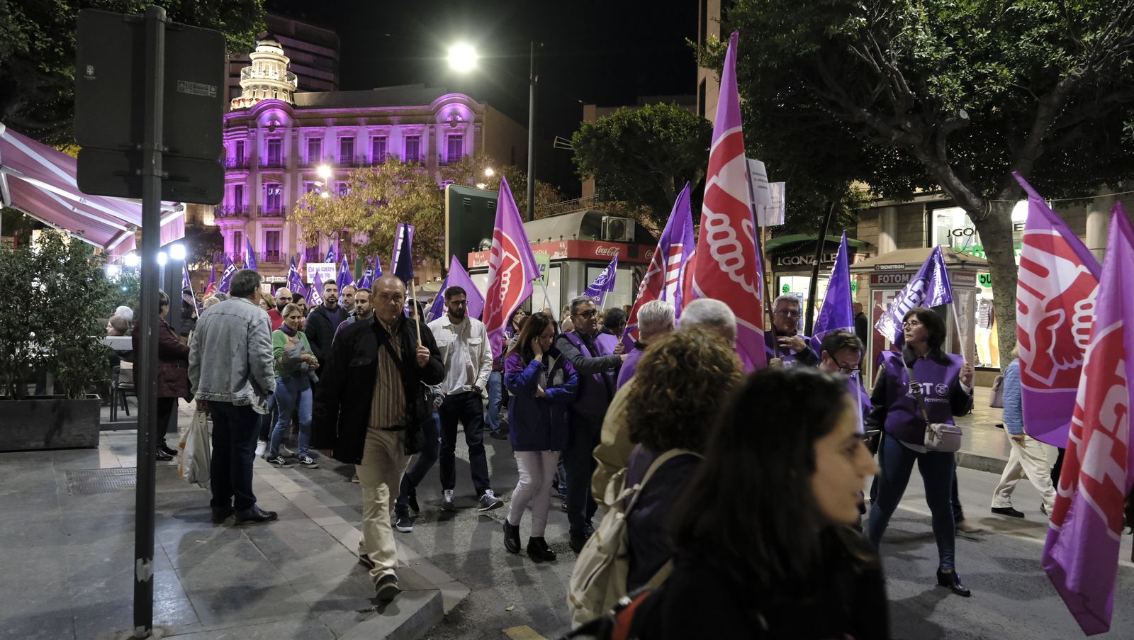Imágenes de las manifestaciones por el Día de la Mujer en Almería