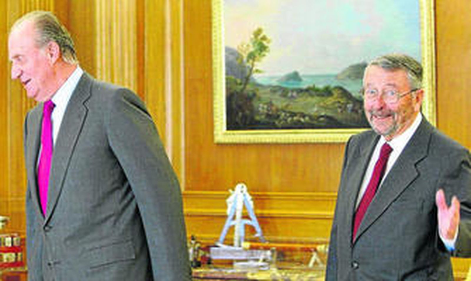 El presidente de RTVE, Alberto Oliart, en un momento de la recepción oficial del Rey.