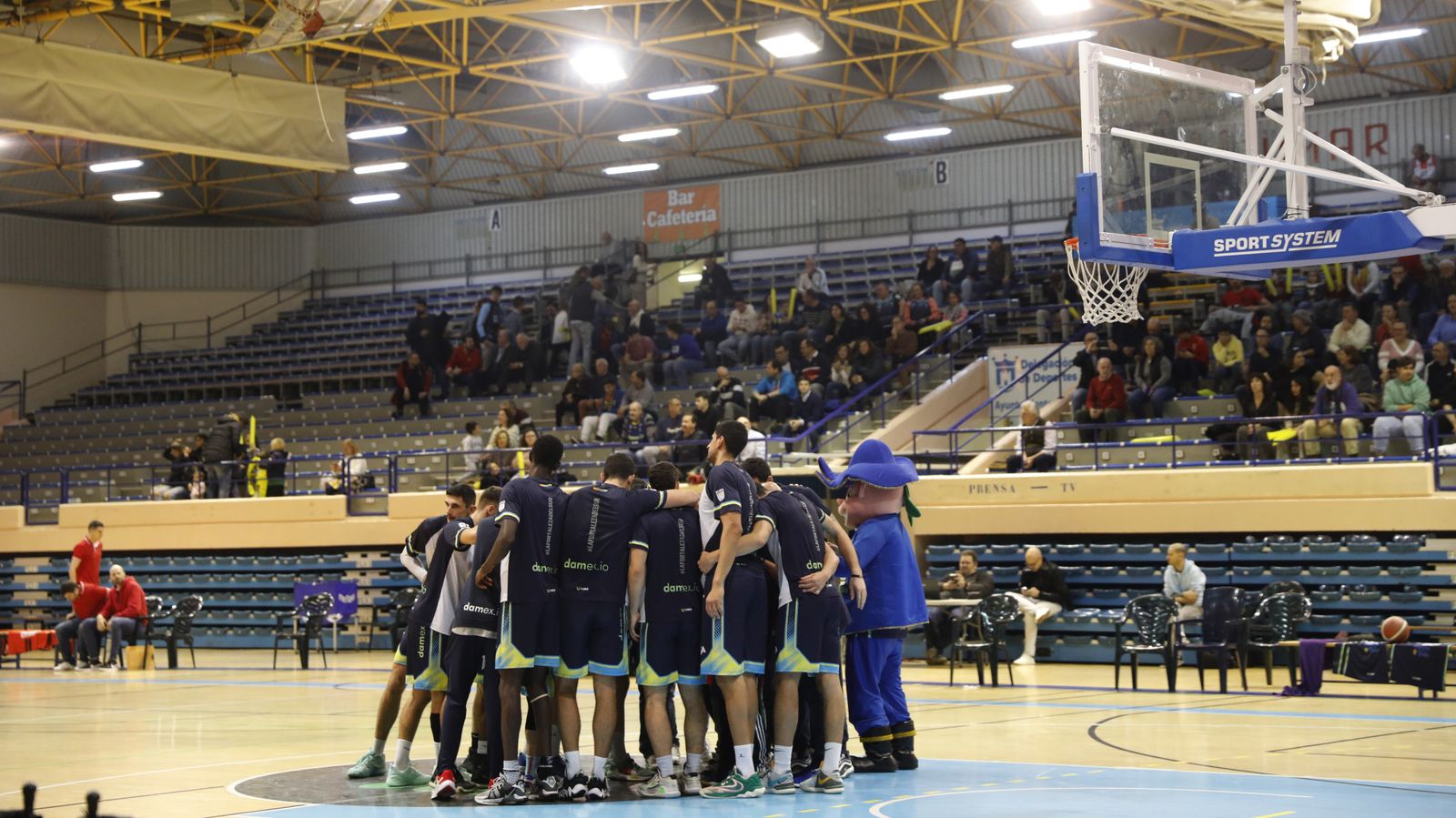 Las fotos del Udea Algeciras - Juventud Alcalá
