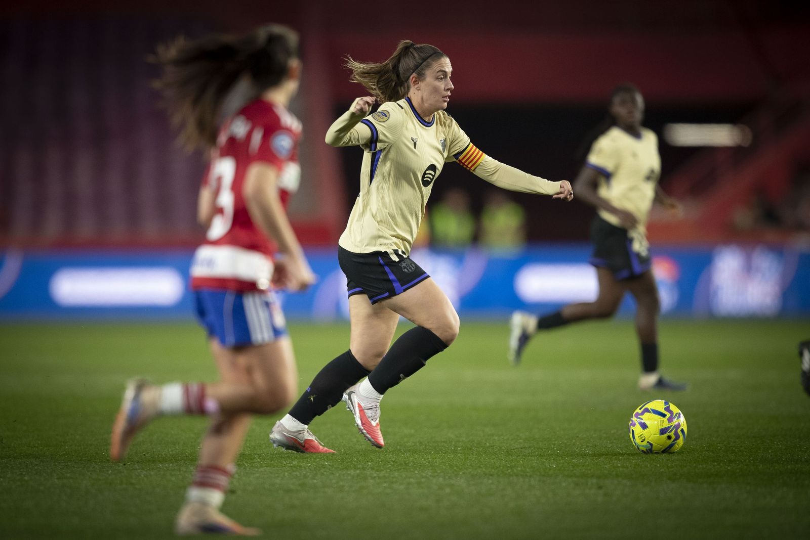 Acción del Granada-Barça del pasado sábado en el Nuevo Los Cármenes