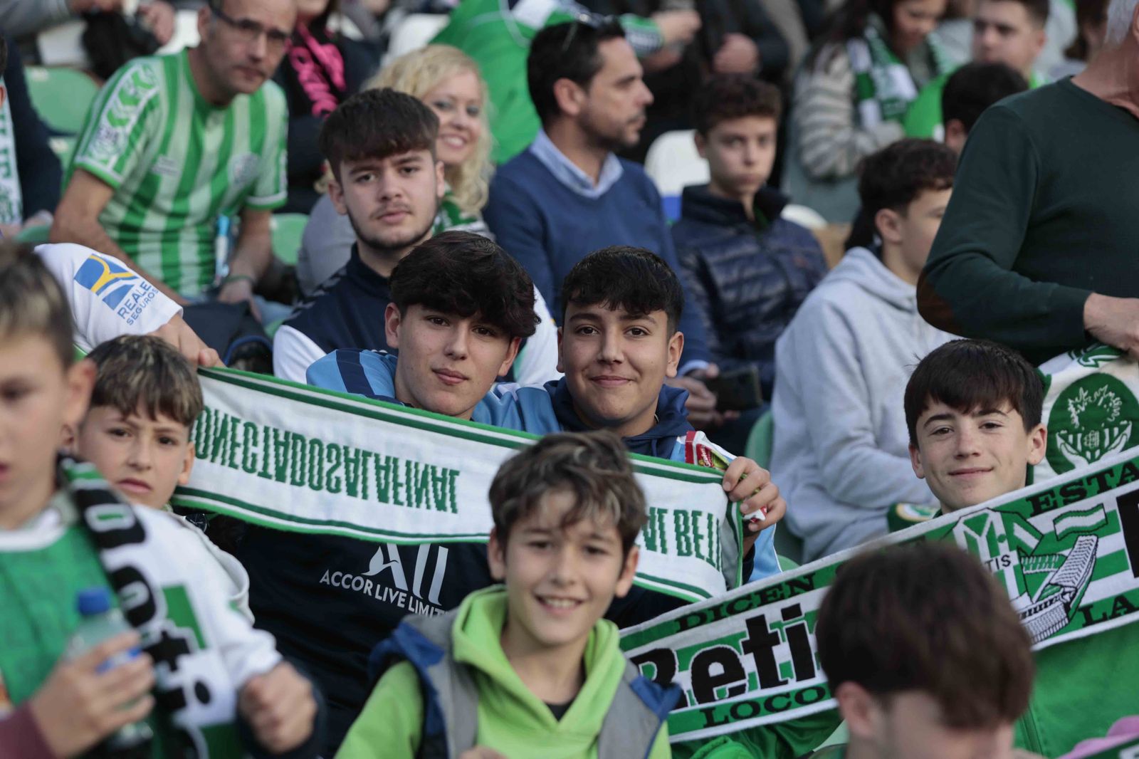 Búscate en las gradas del Villamarín