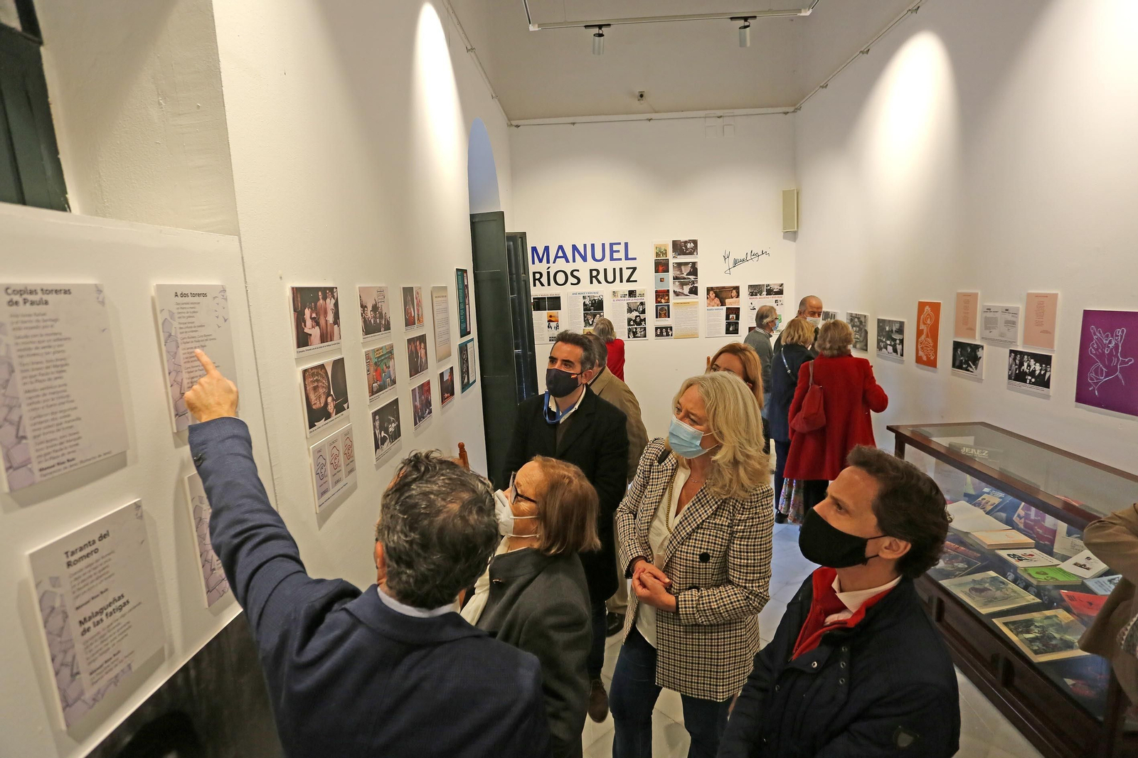 Exposición sobre Manuel Ríos Ruiz en  el Centro Andaluz del Flamenco