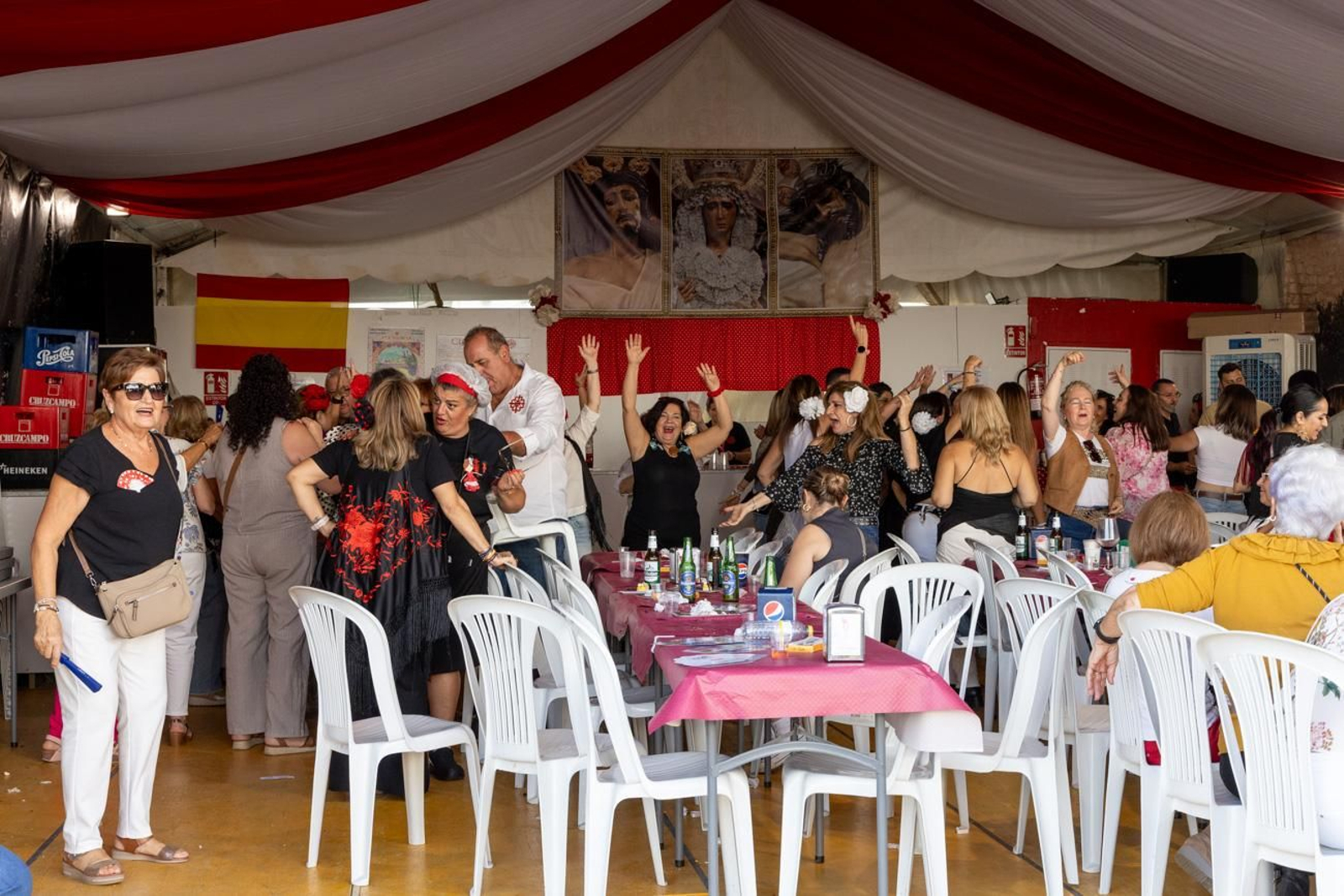 Las comidas de empresa se suceden en la Feria de San Lucas