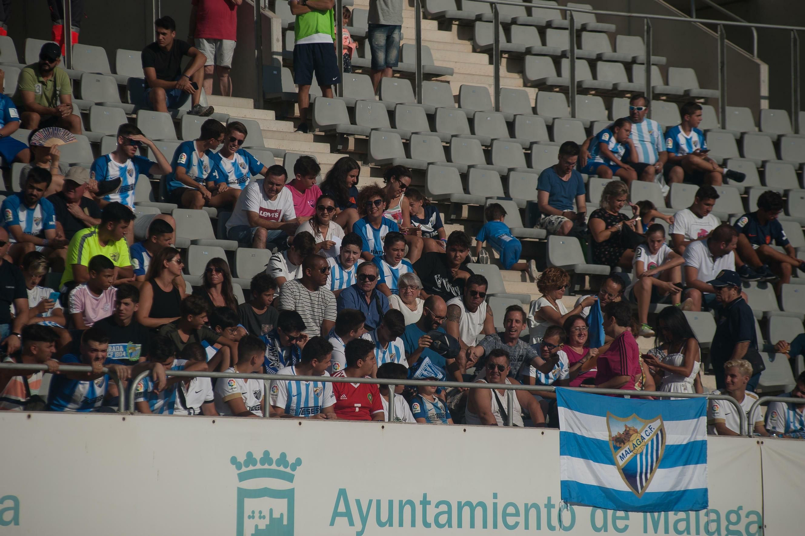 Las fotos del entrenamiento del Málaga CF a puerta abierta Las fotos del entrenamiento del Málaga CF a puerta abierta