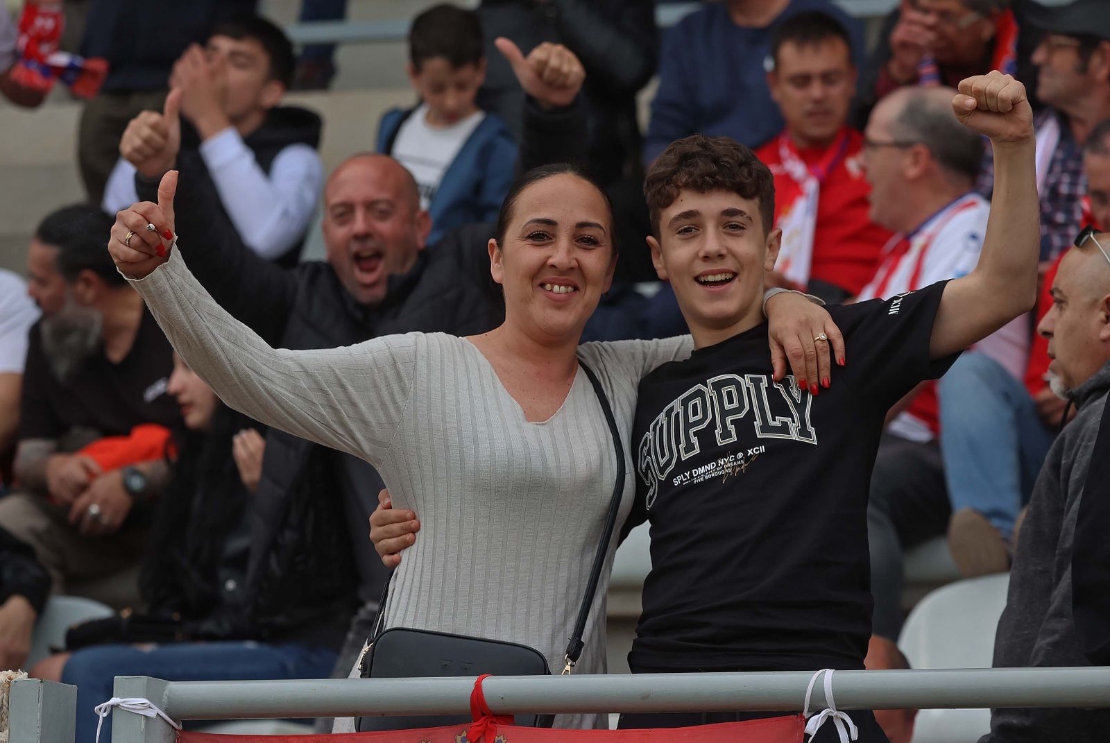 Búscate en el Nuevo Mirador durante el Algeciras - Málaga