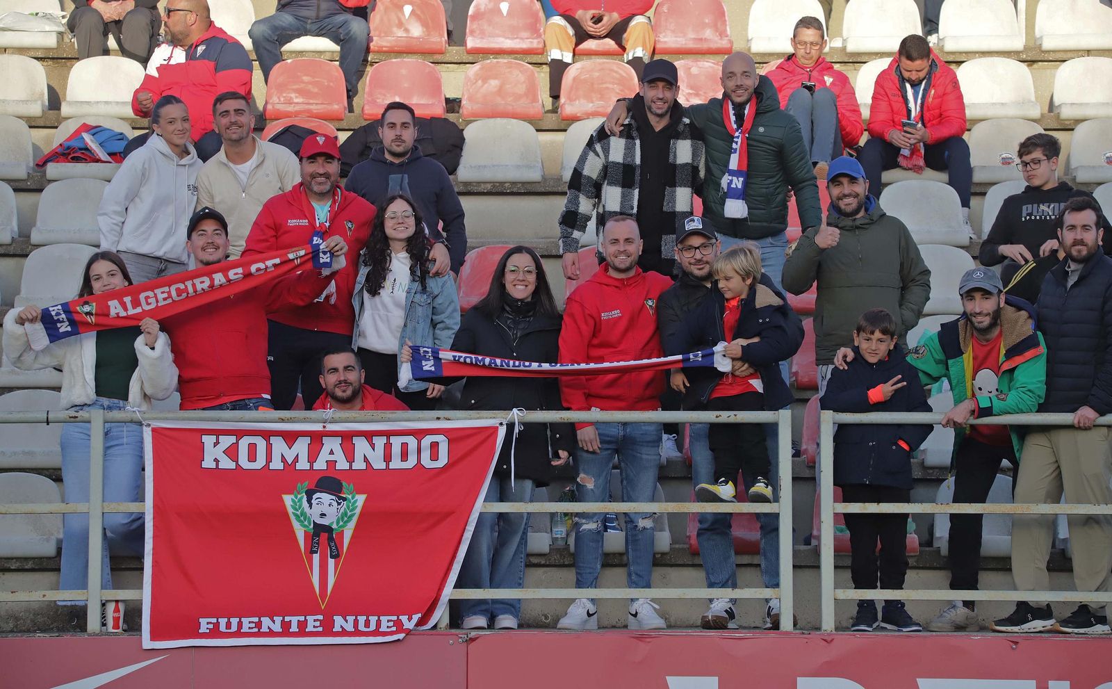 Búscate en el Nuevo Mirador durante el Algeciras - Sanluqueño de Primera Federación