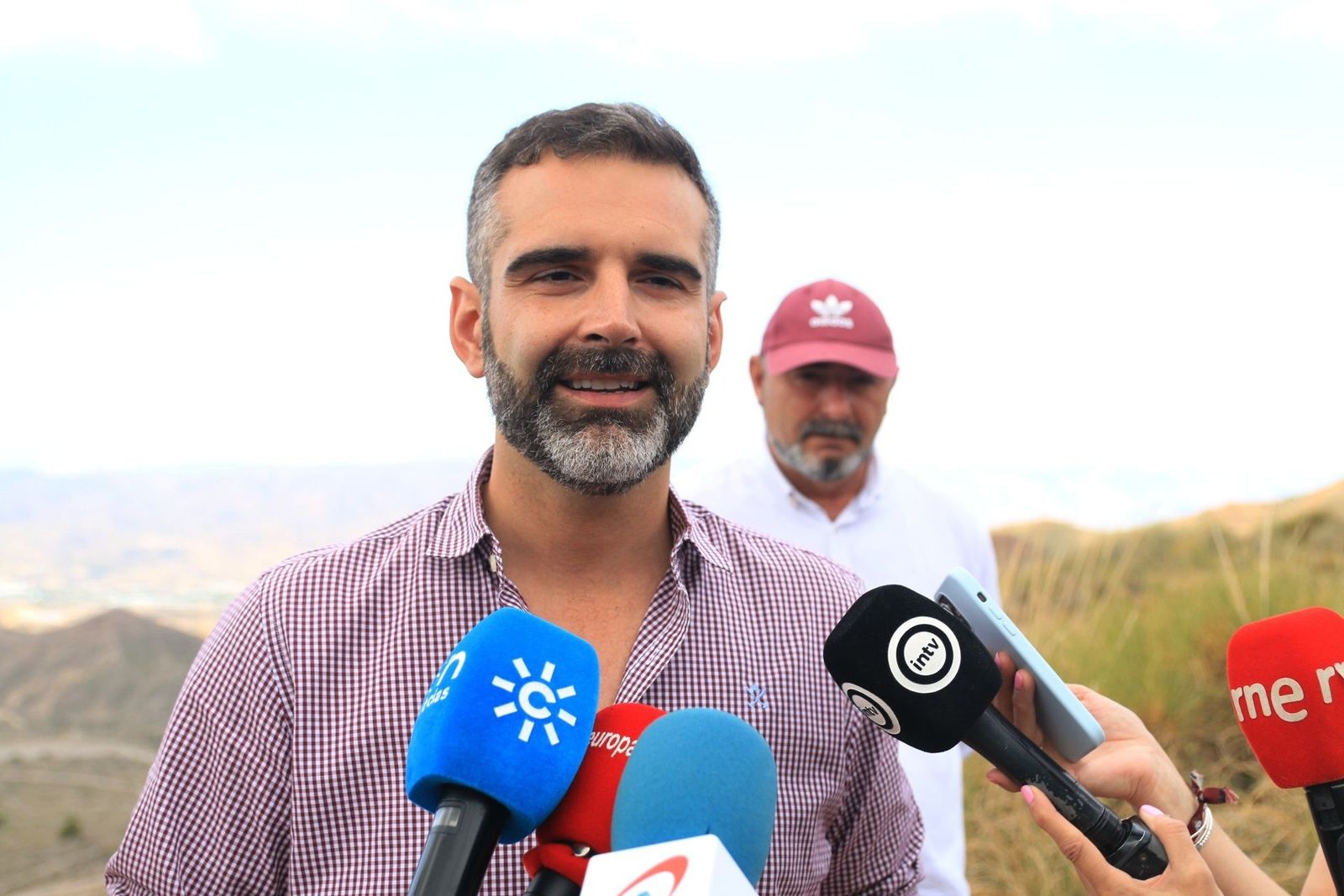 El portavoz del Gobierno andaluz, Ramón Fernández-Pacheco, ayer en Almería.