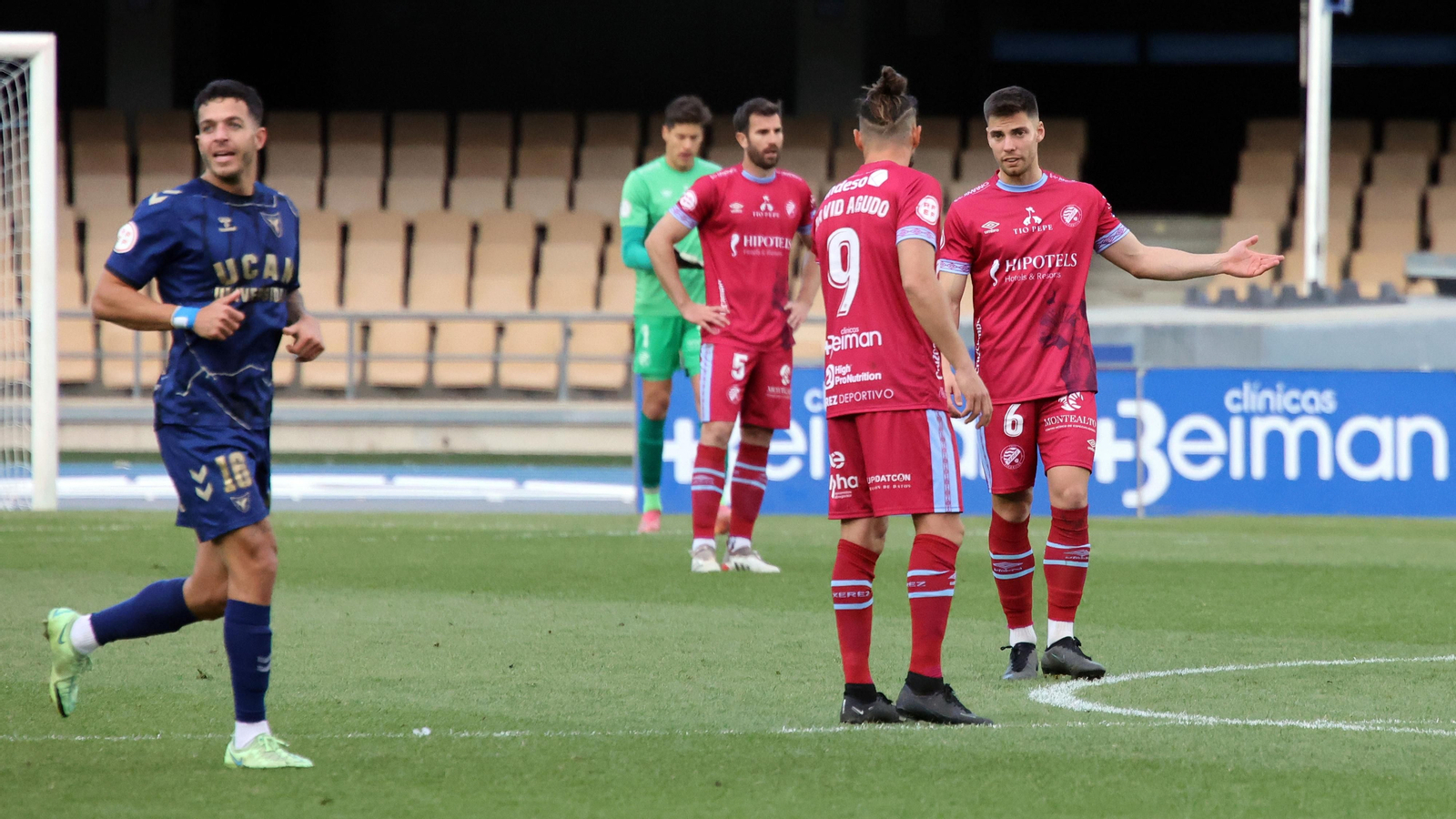 Xerez DFC contra UCAM Murcia en Chapín