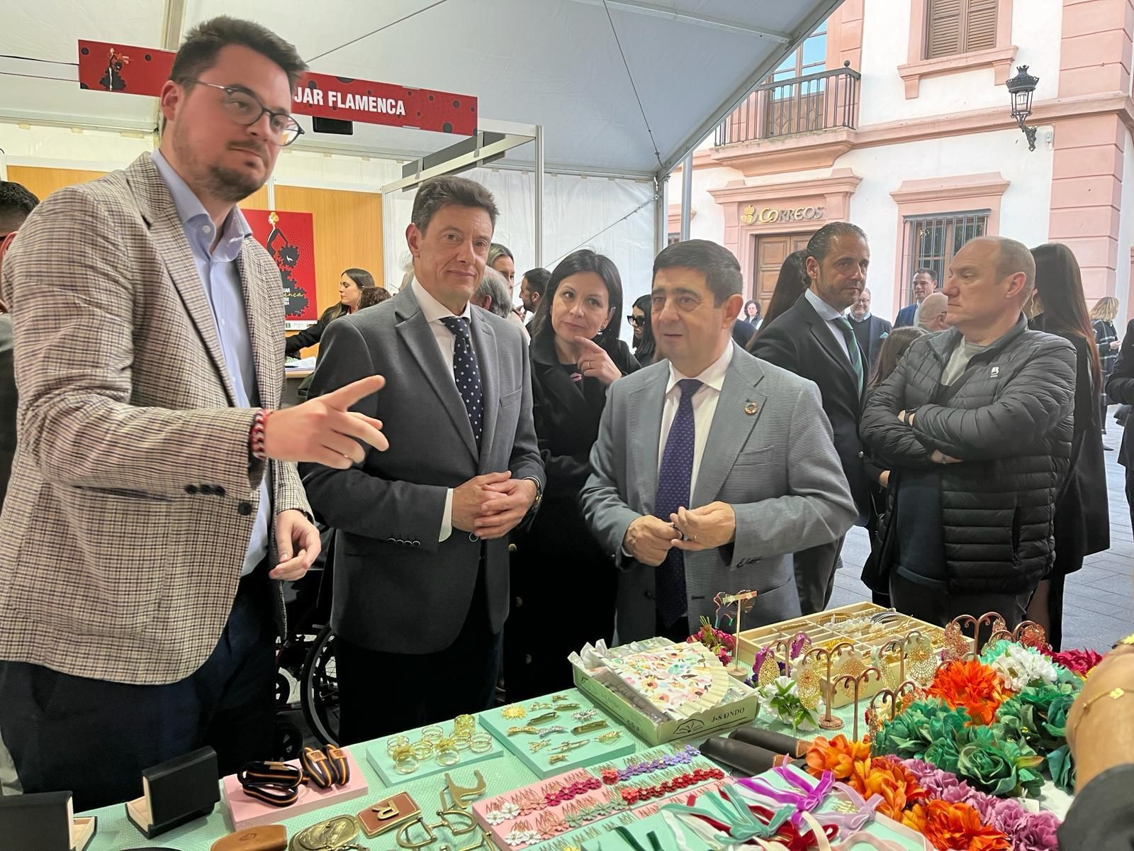 Inauguración y primer desfile de Andújar Flamenca