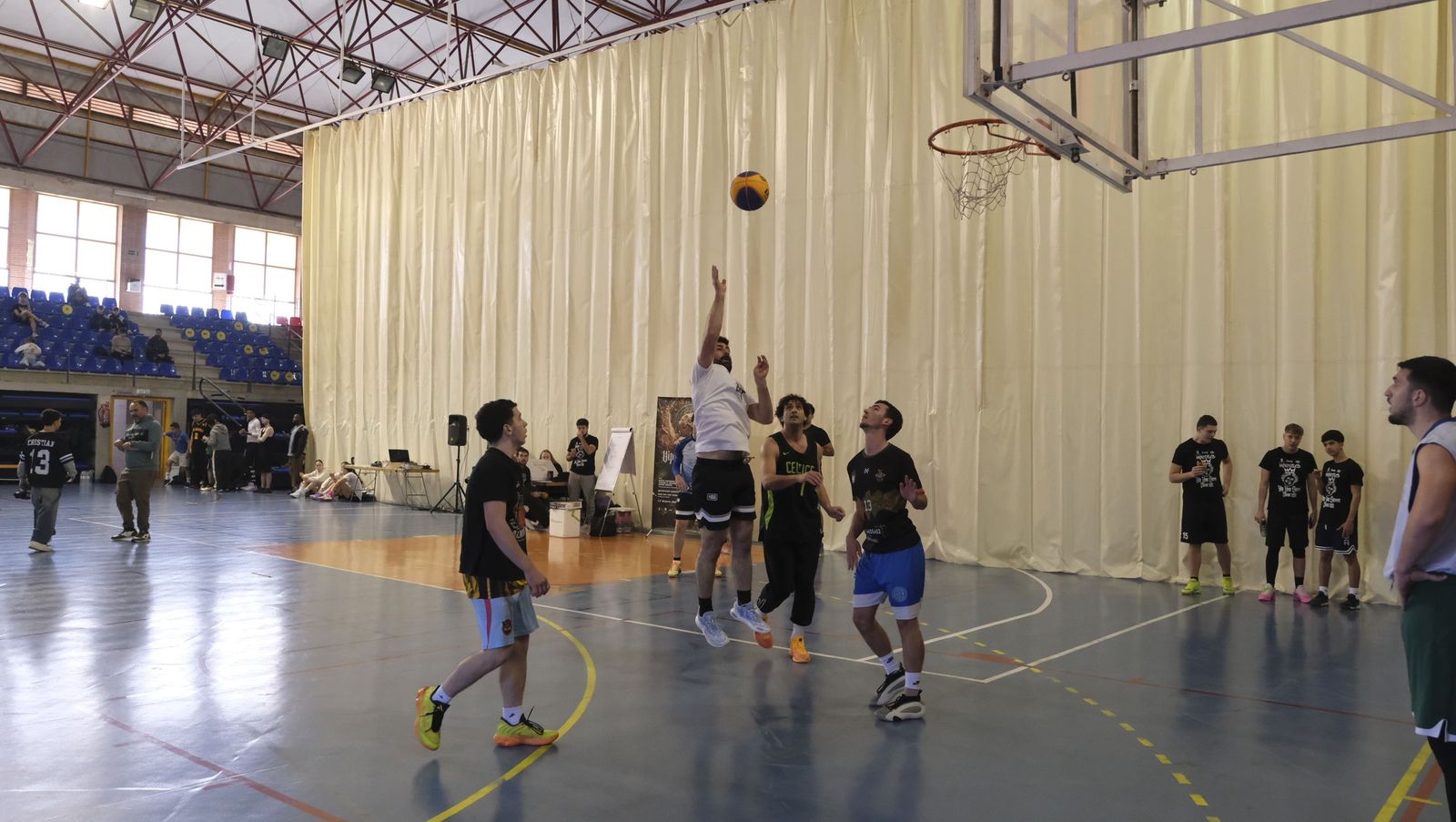 Vícar vuelve a convertirse en la capital de la cultura urbana con la jornada Hip Hop Street 2026