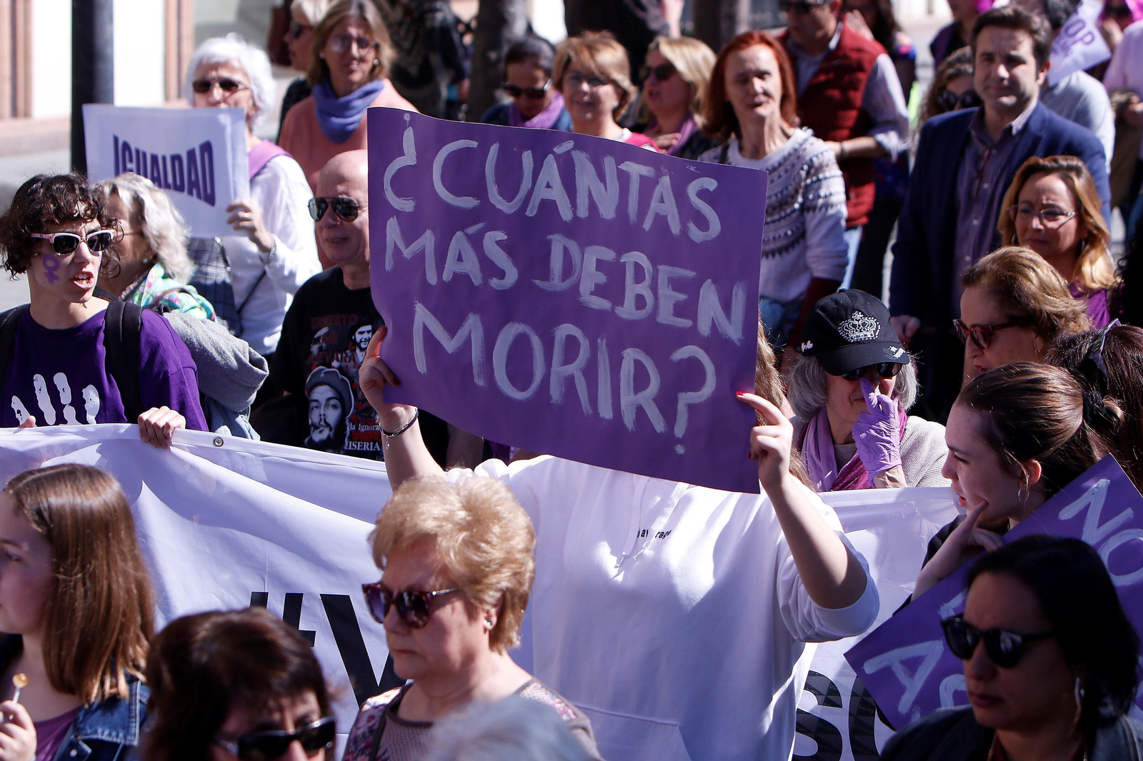 Manifestación por un crimen machista en Sevilla.