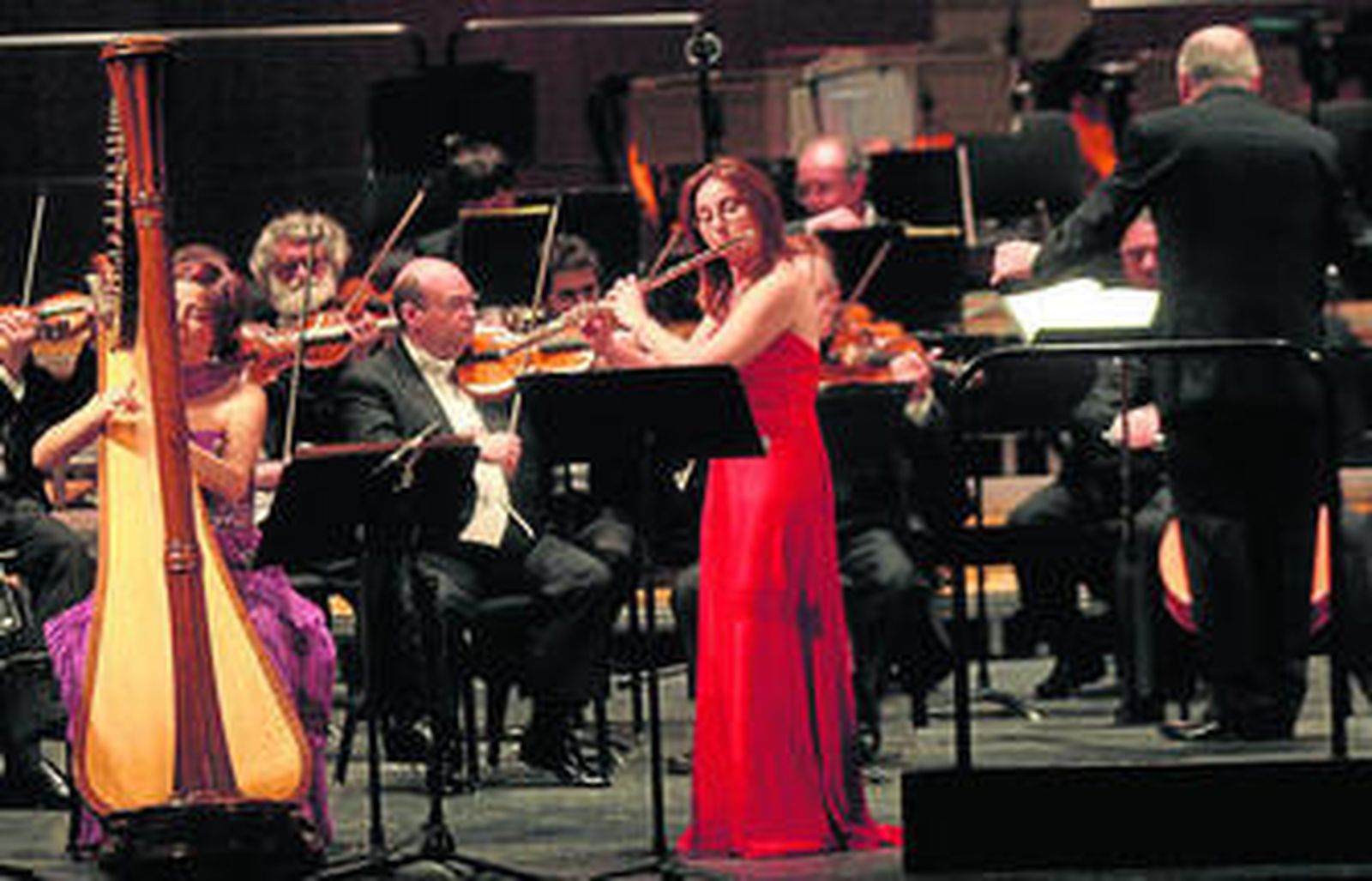 La Orquesta, en el concierto de ayer en el Gran Teatro.