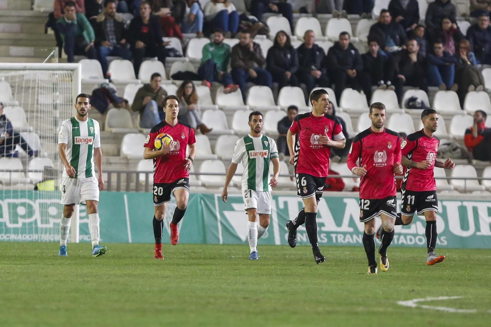 El Córdoba CF-Cultural Leonesa, en imágenes