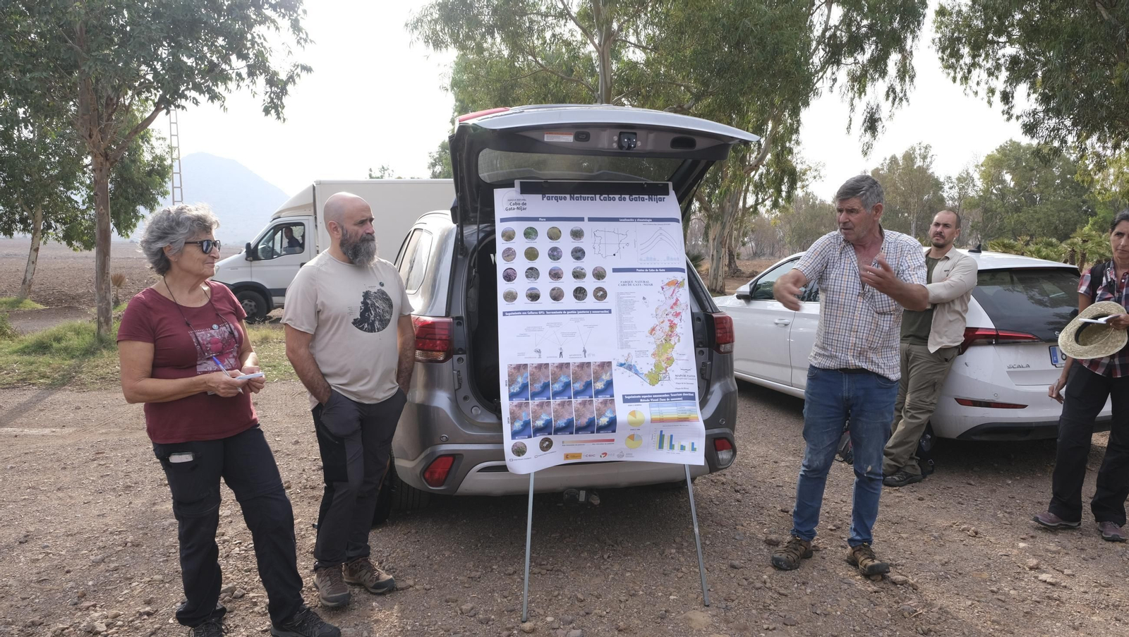 Recorrido por el cortijo El Romeral con 1200 cabras celtibéricas, en imágenes