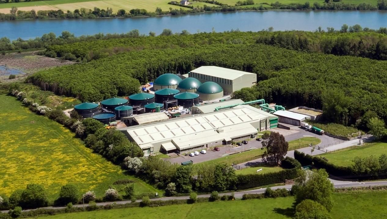 Vista aérea de una de las plantas que opera la compañía en Irlanda.