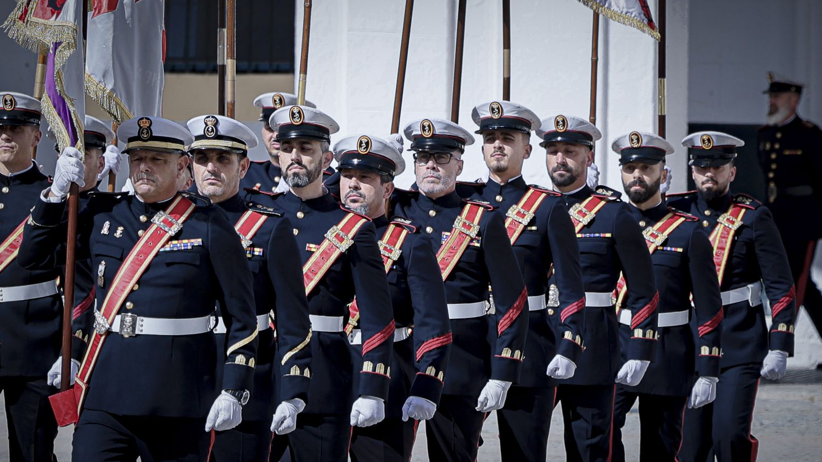 Las imágenes de la celebración del 489º Aniversario de la Infantería de Marina en Cádiz