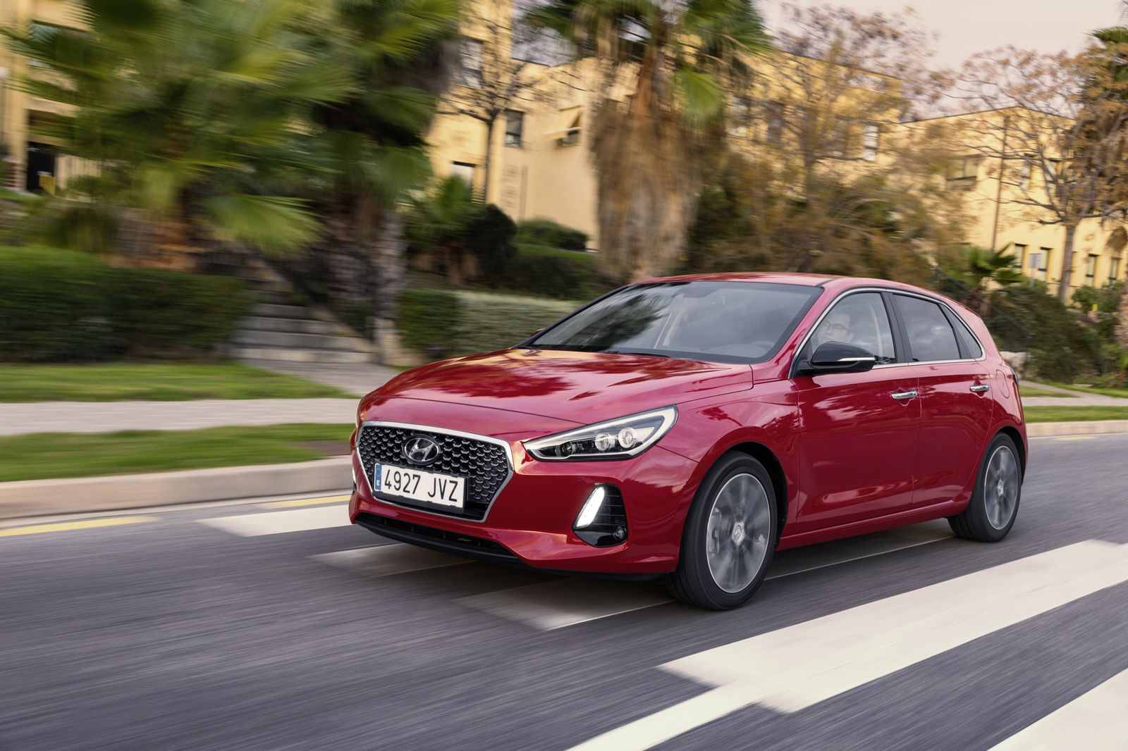 El Hyundai i30 ya va por su tercera generación.