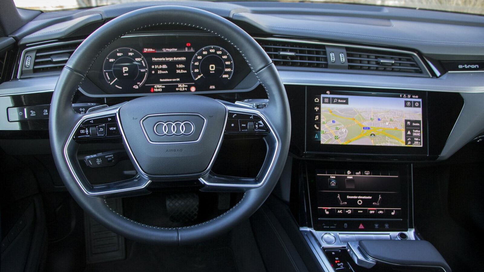 Interior del Audi e-tron.
