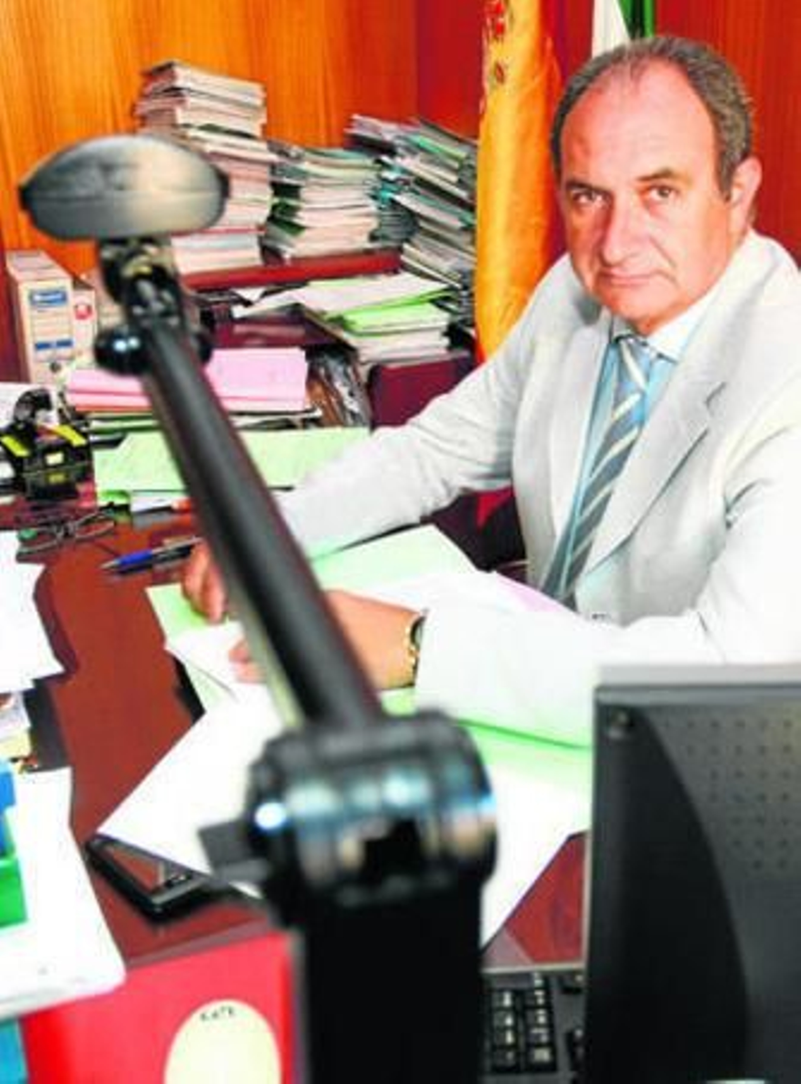 Jesús Jiménez, fiscal jefe de Huelva, en su despacho.