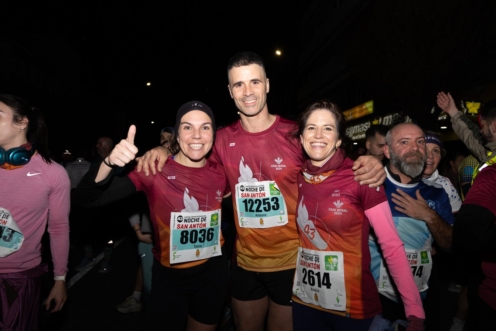 En imágenes: búscate en tu llegada a meta de la Carrera de San Antón 2026 (III)