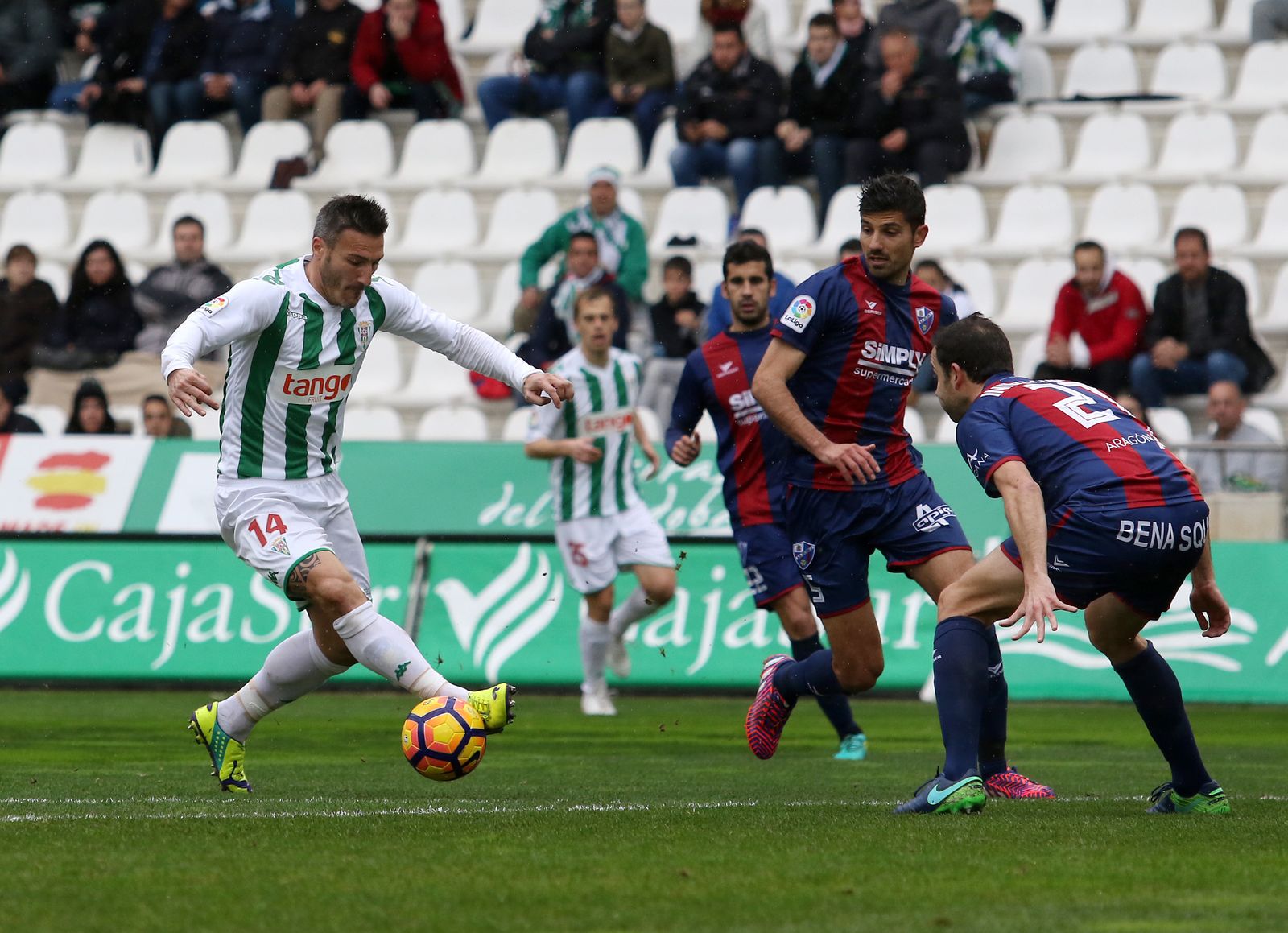 El Córdoba-Huesca, en imágenes