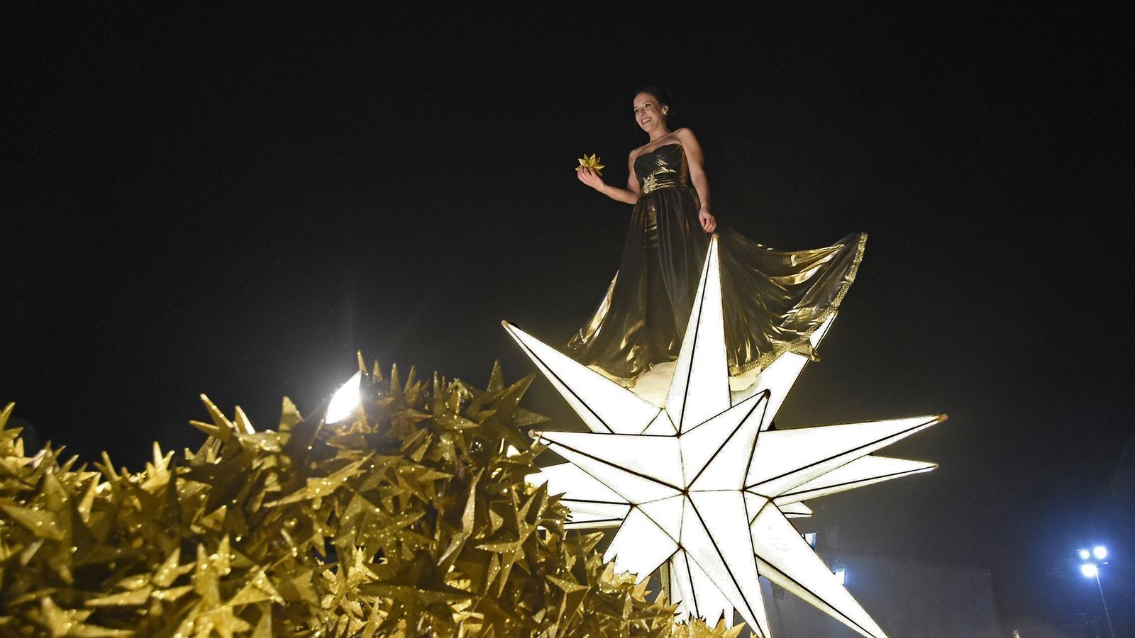 Marta Ramos encarnando a la Estrella de Oriente.