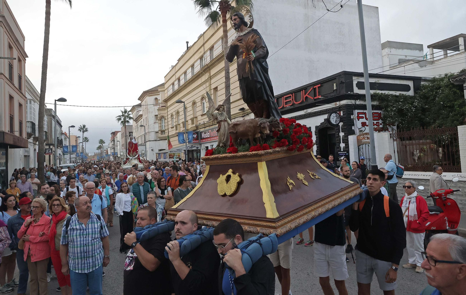 Fotos del regreso de la Virgen de la Luz a su santuario en Tarifa