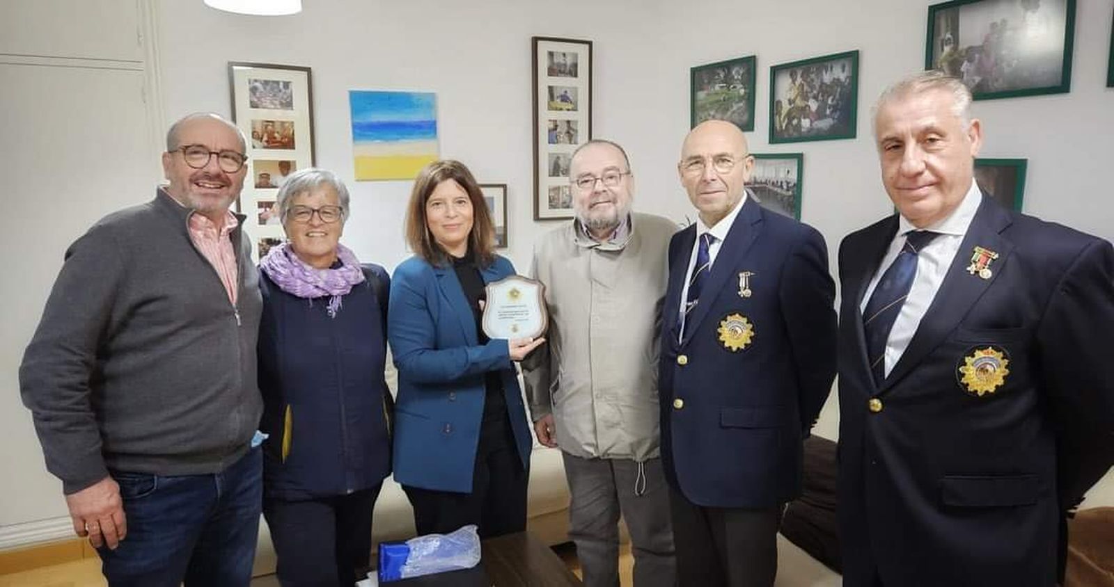 Los Santos Ángeles Custodios reconocen la labor de la asociación Siloé