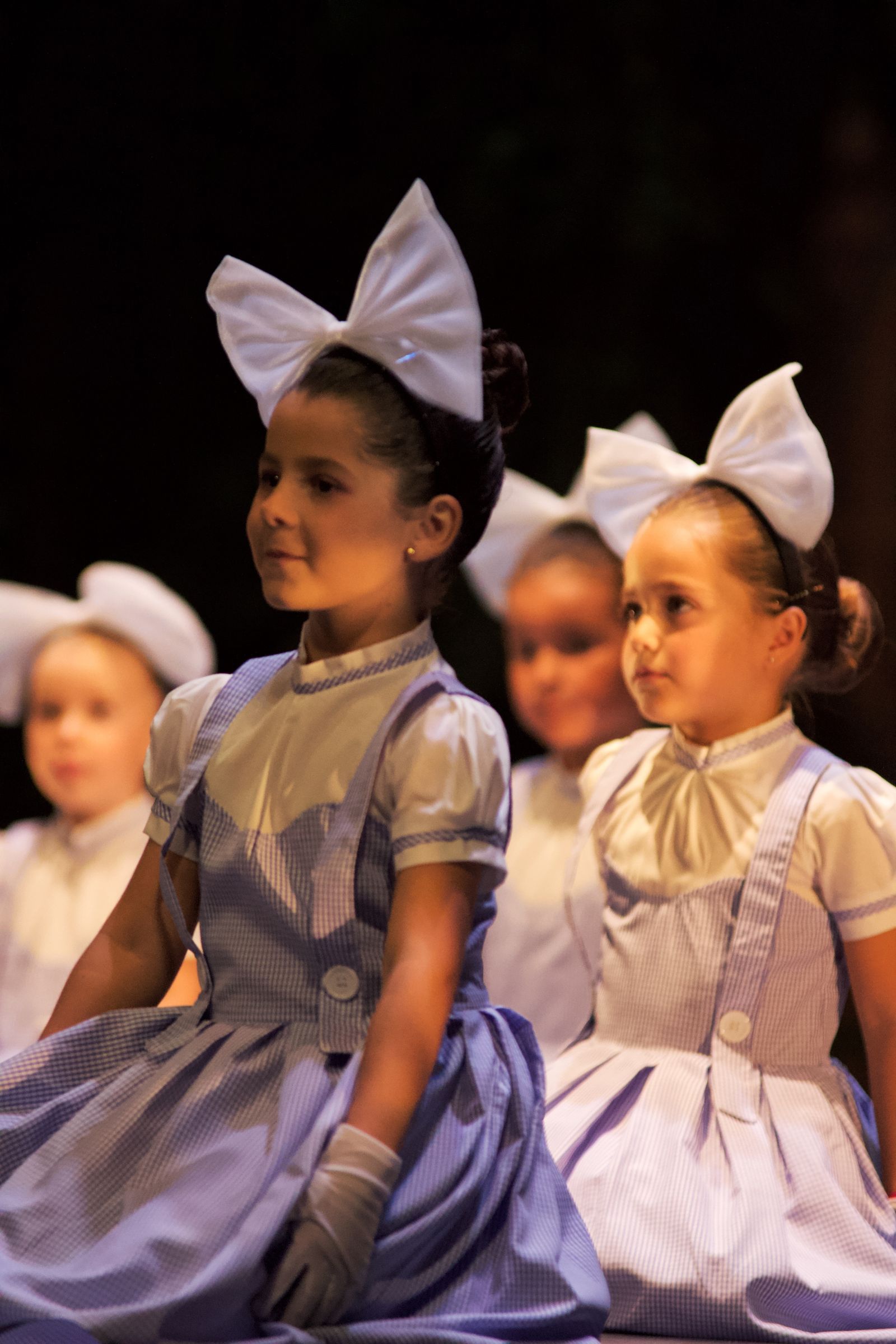 Imágenes del espectáculo Let's jazz, de la Escuela de Danza Fredes Insa, en el Teatro Villamarta