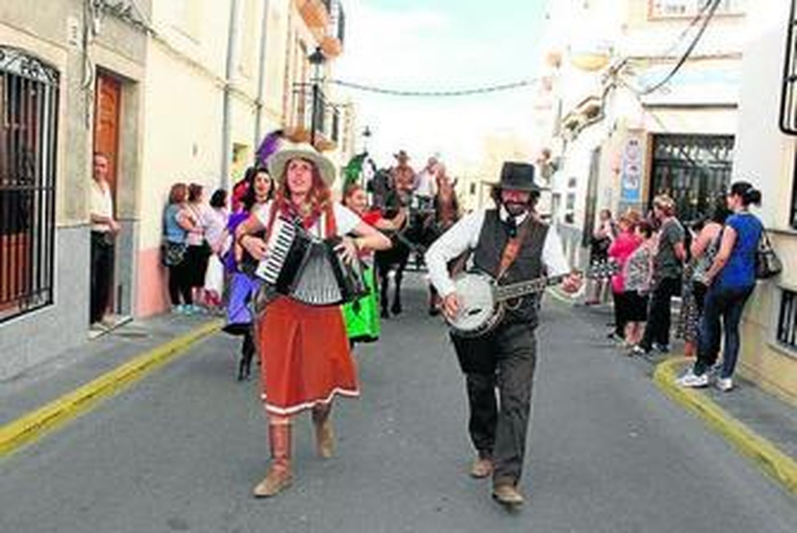 Pasacalles celebrado el pasado año el día de la apertura del Festival.