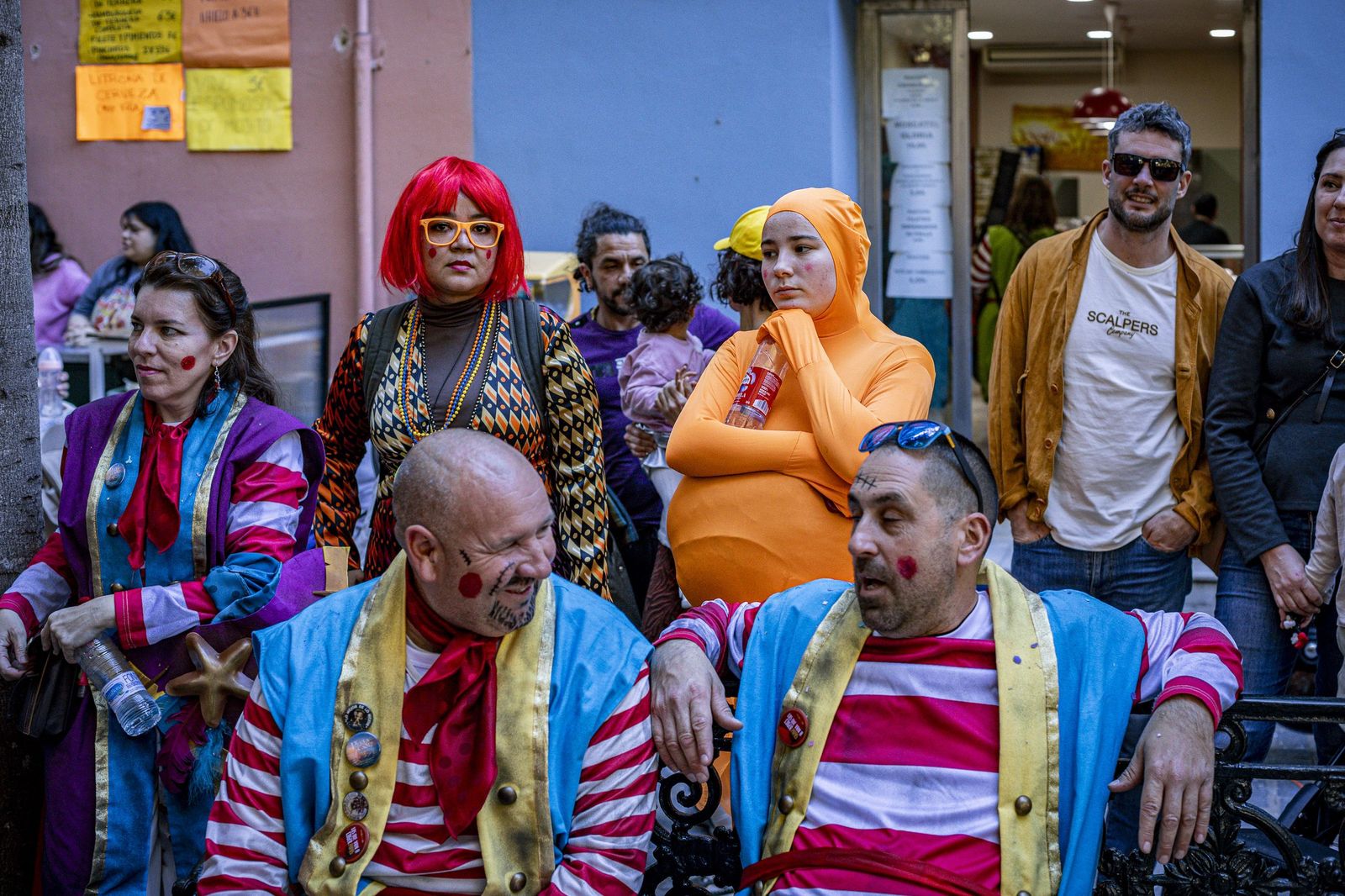 Las imágenes del Domingo de Piñata del Carnaval de Cádiz 2026
