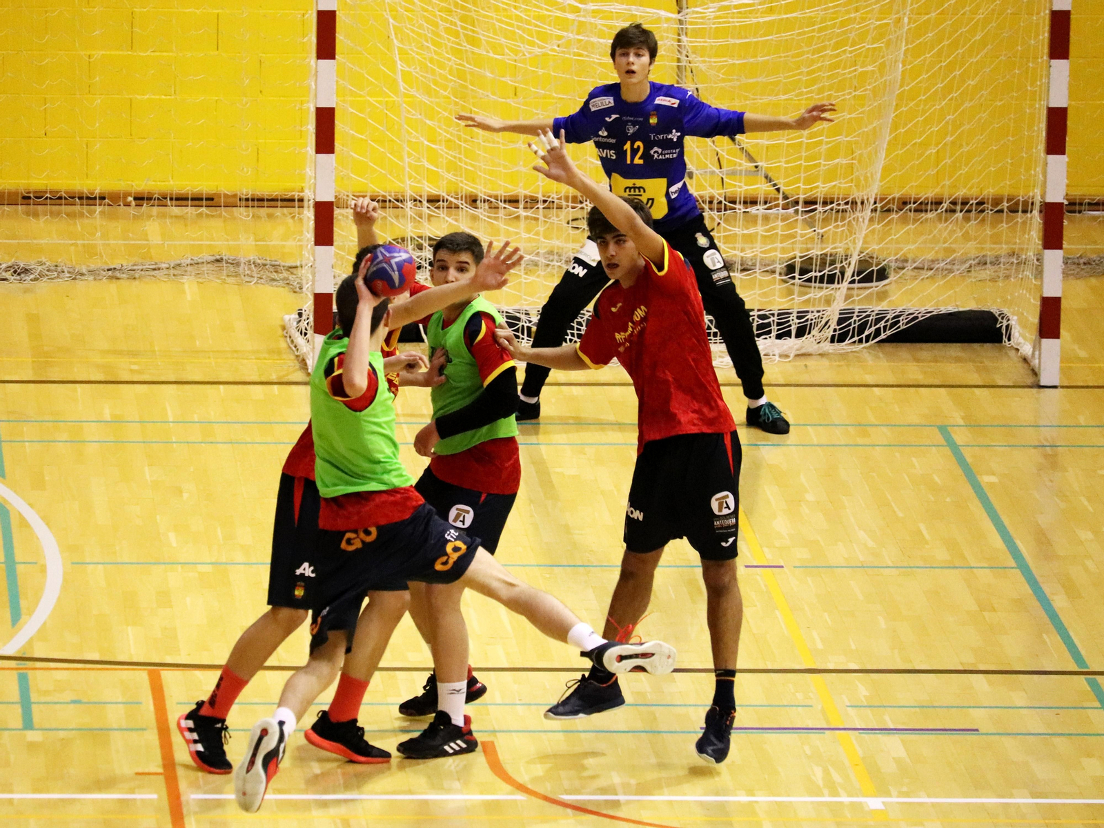 Entrenamiento de las promesas españolas.