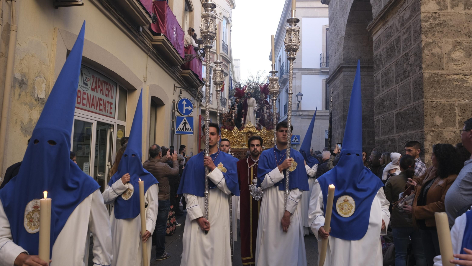 La procesión de Prendimiento en Almería, en imágenes