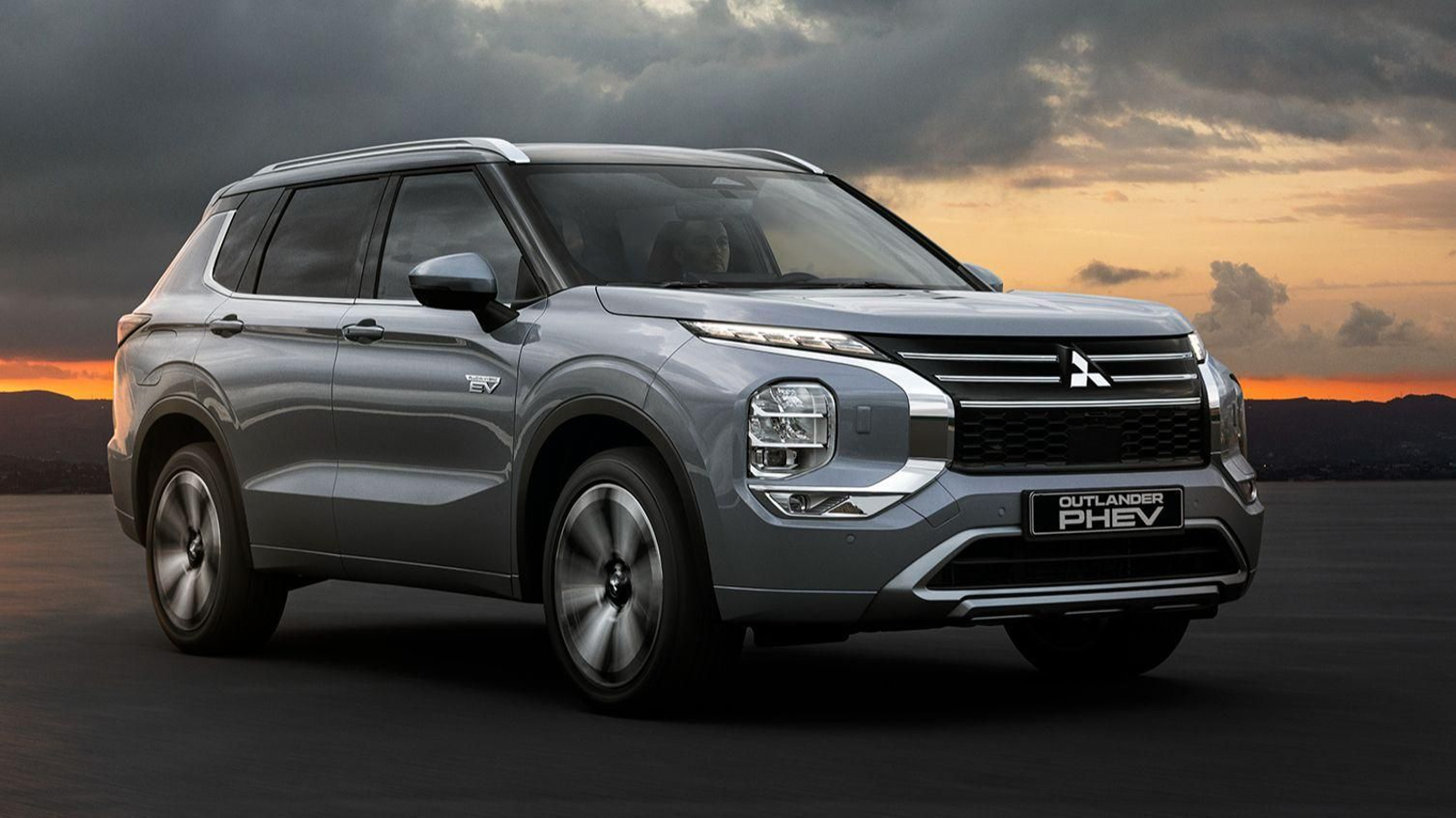 Vuelve el Mitsubishi Outlander PHEV, ahora con una autonomía eléctrica ampliada Vuelve el Mitsubishi Outlander PHEV, ahora con una autonomía eléctrica ampliada