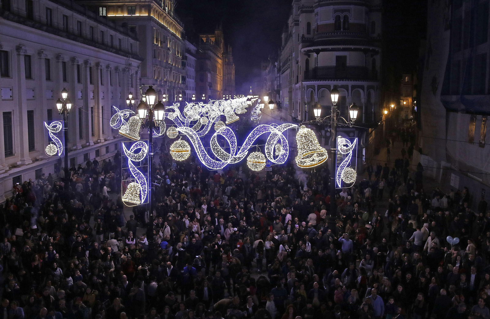 Sevilla estrena iluminación navideña