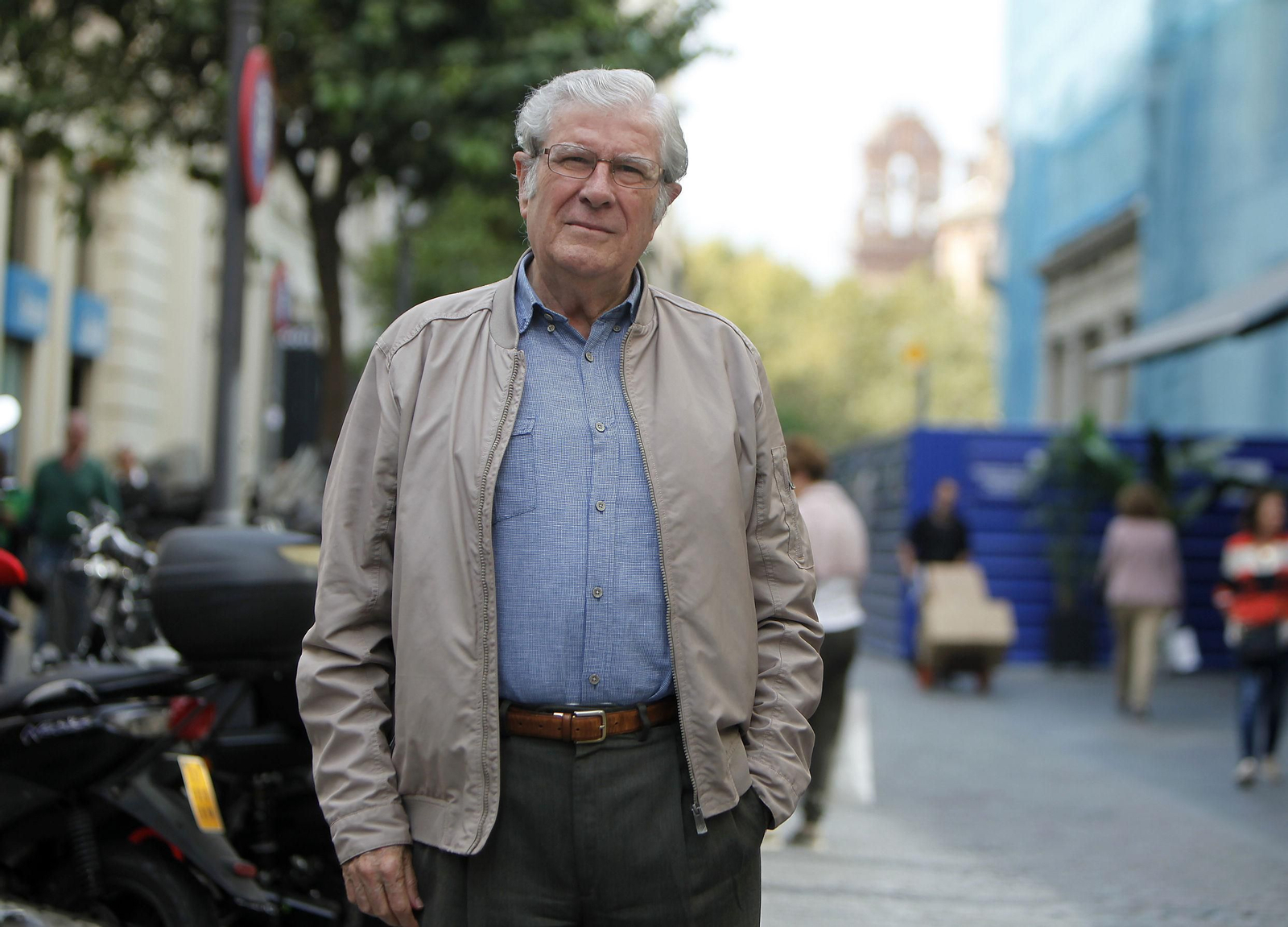Ángel Vela Nieto posa en la calle Rioja, en una imagen de 2019.