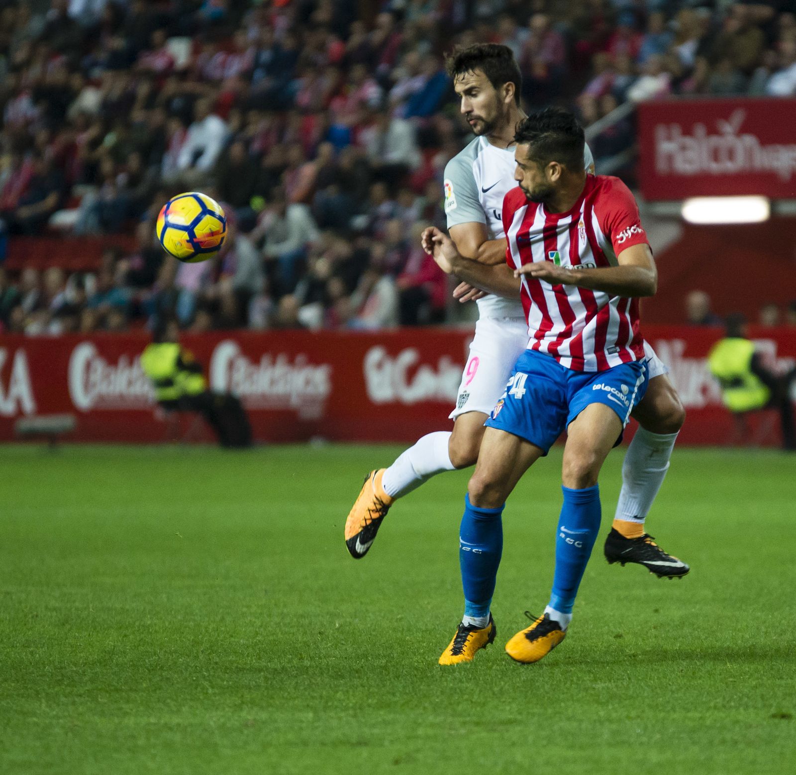 Las imágenes del Sporting-Almería