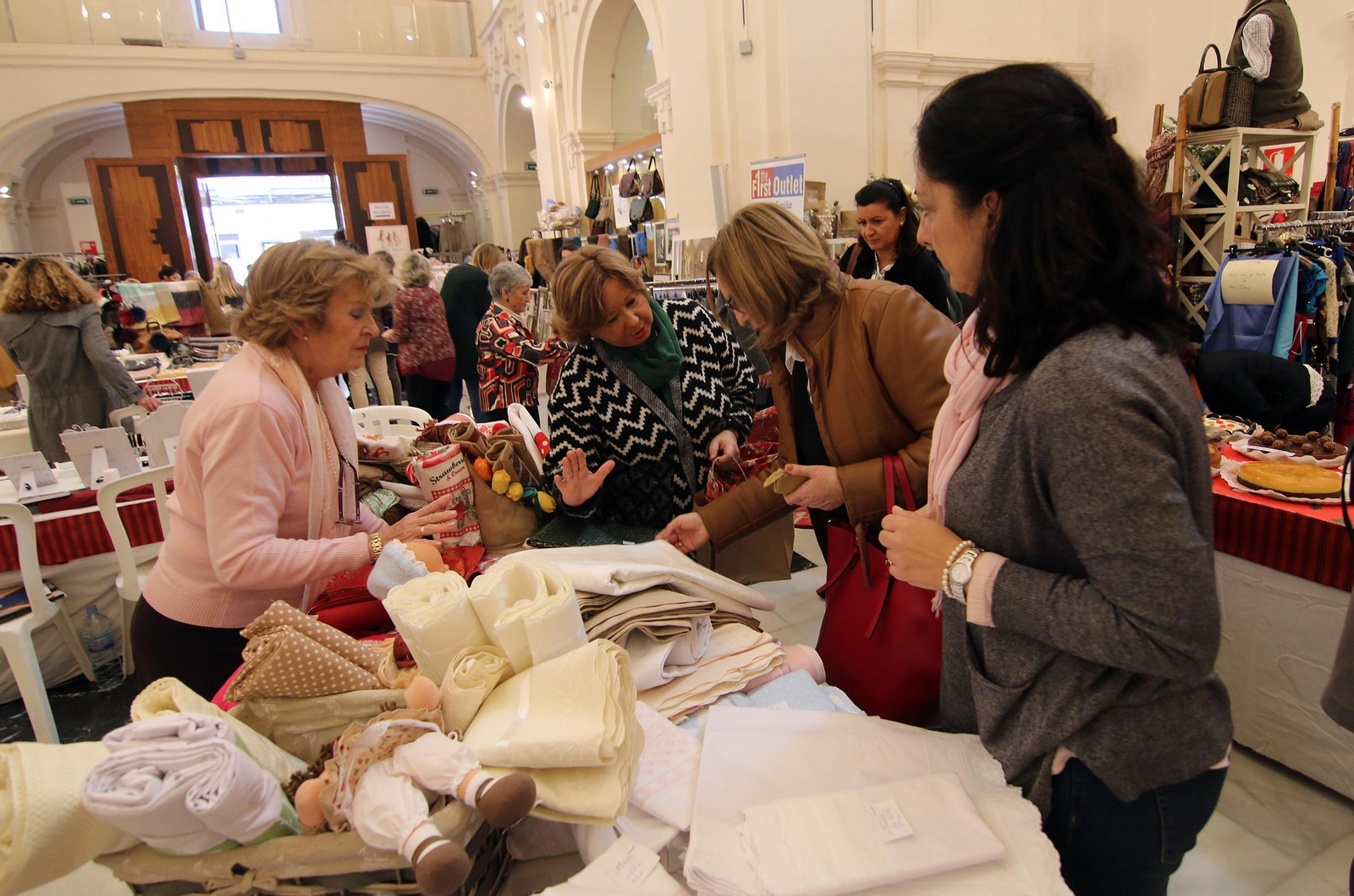 Arranca una nueva edición del Baratillo de Adevida