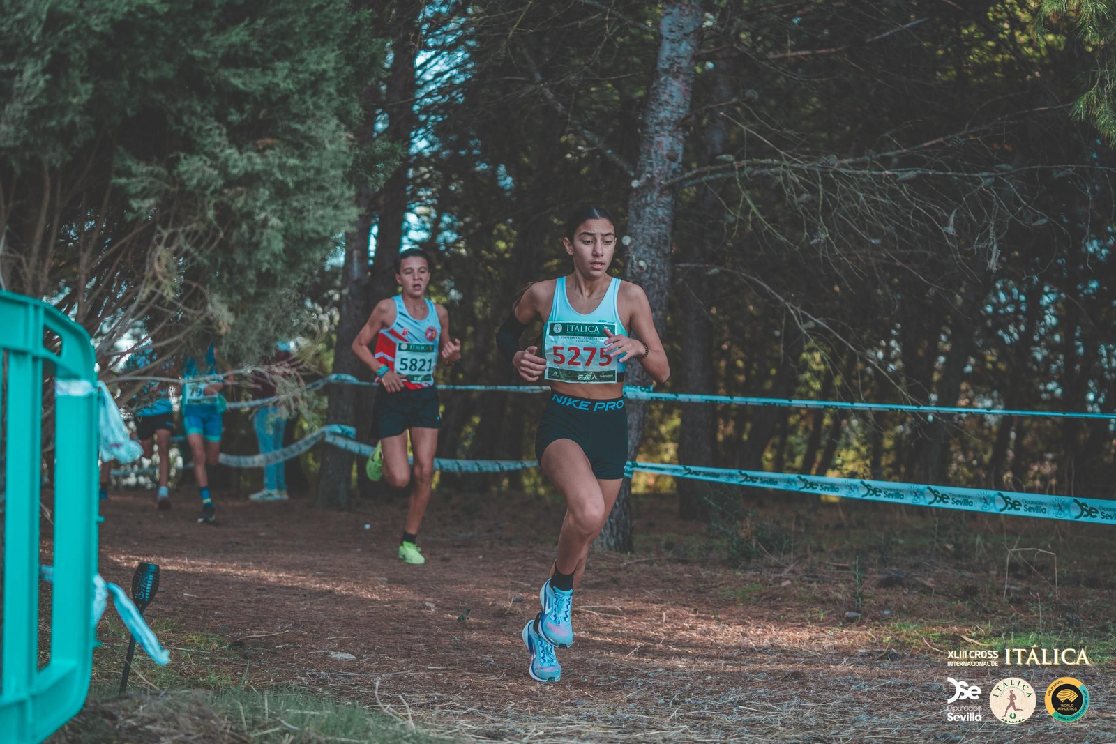 Búscate en las fotos del Cross de Itálica 2025 | 7