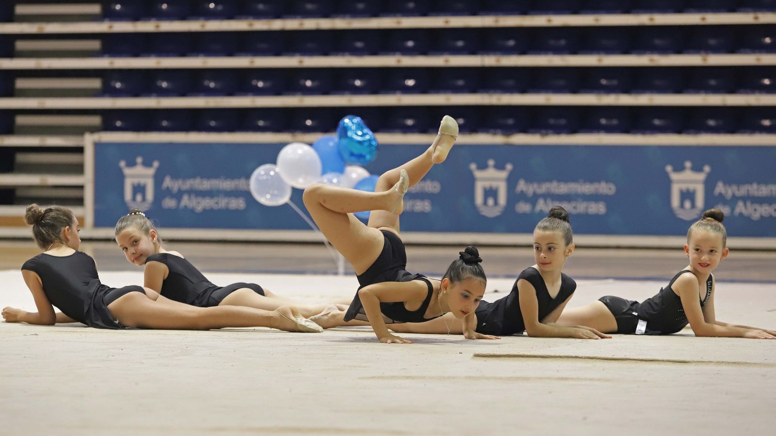 Fotos del Torneo Comarcal de gimnasia rítmica en Algeciras