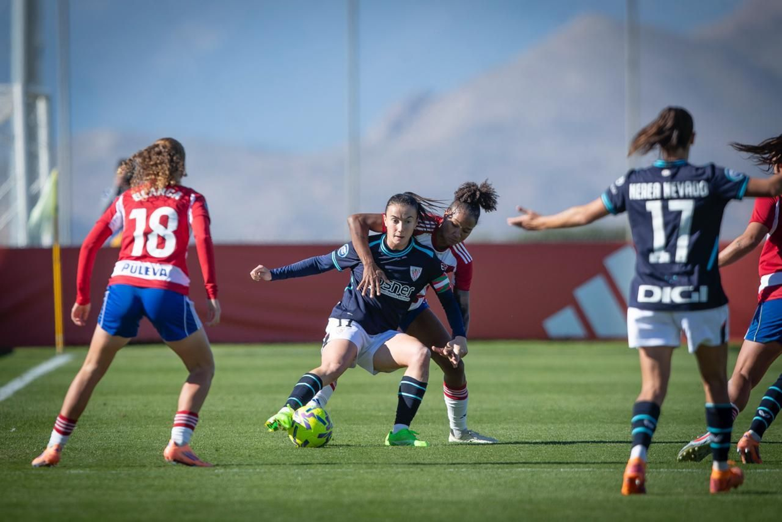 Las mejores imágenes del Granada Femenino-Athletic