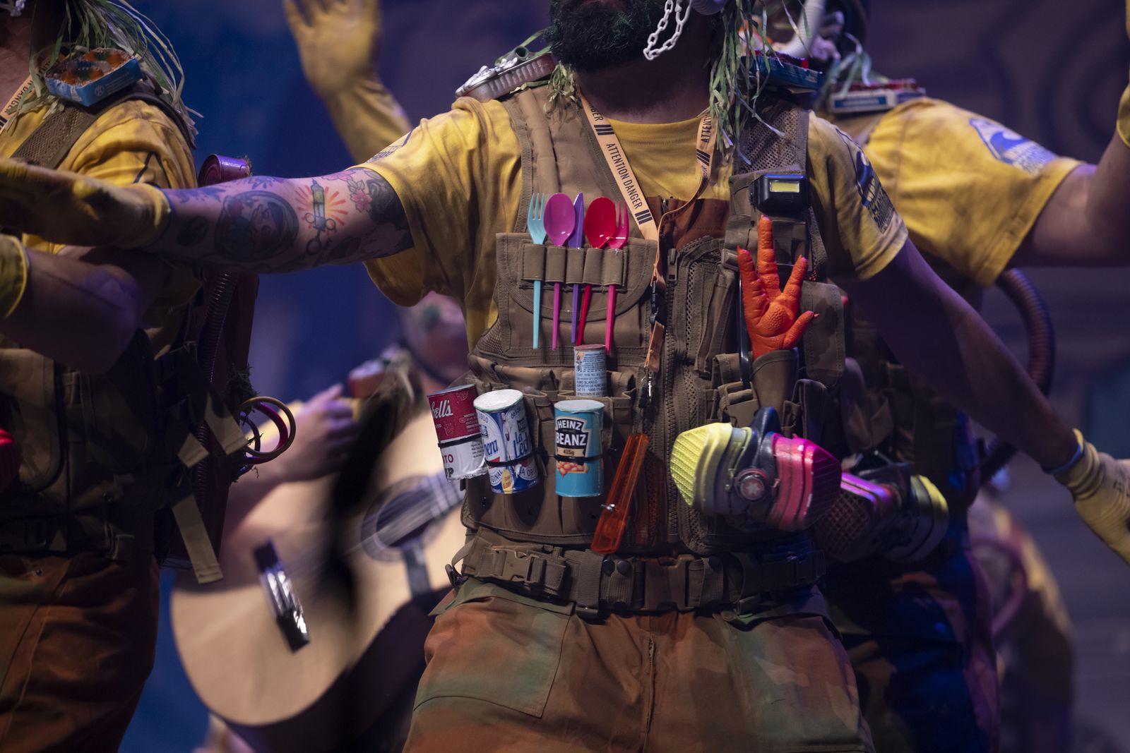 Imágenes de la actuación de la murga de Huelva "No te vayas a espantar. El juicio final" en el Carnaval Colombino