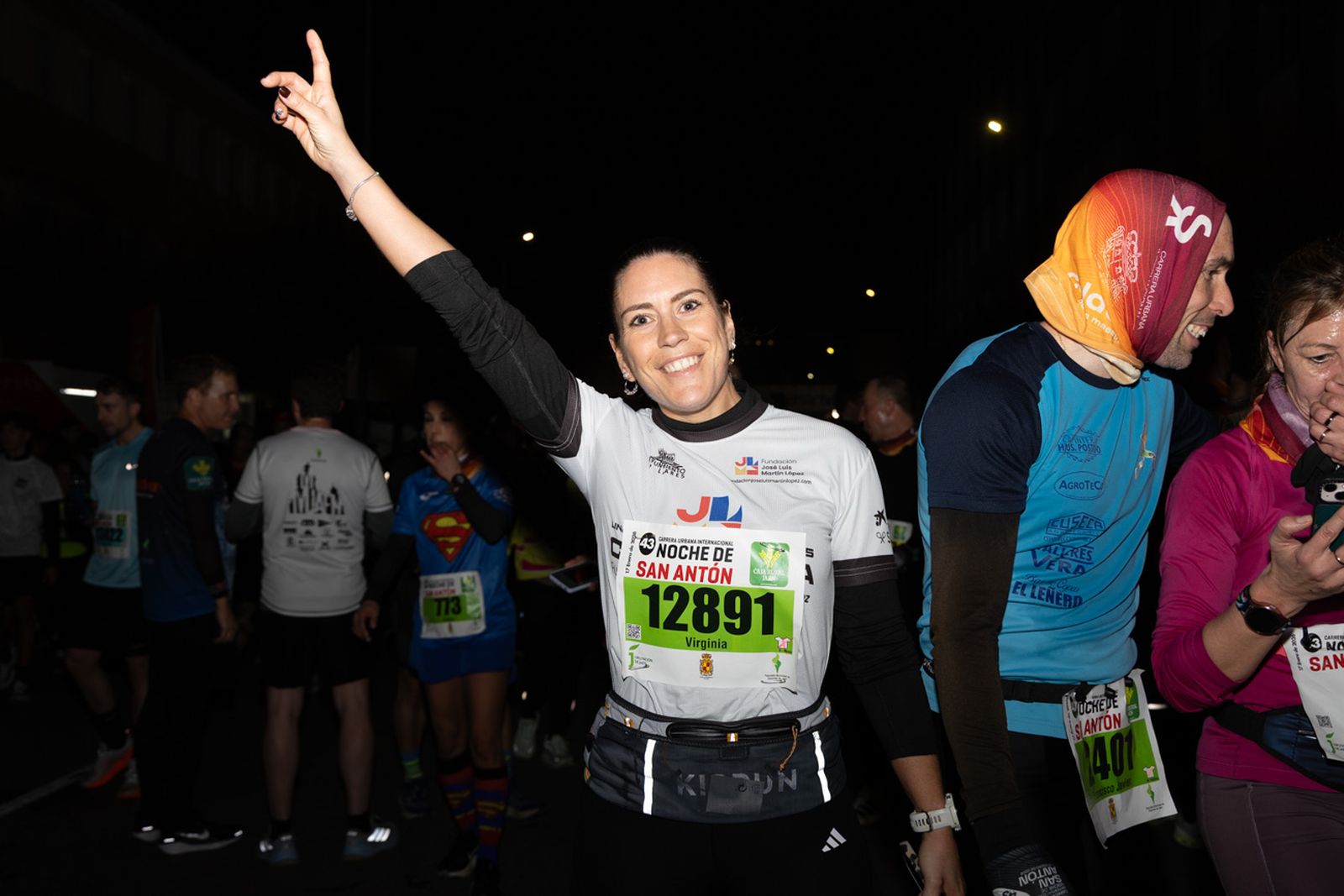 En imágenes: búscate en tu llegada a meta de la Carrera de San Antón 2026 (II)