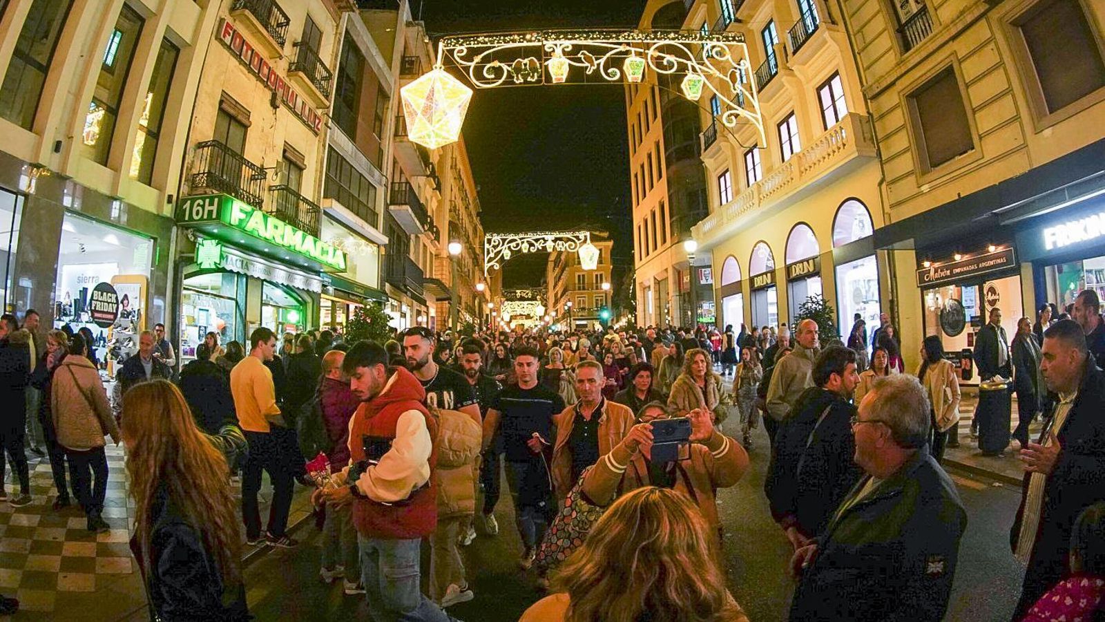Iluminación navideña de las calles de Granada Iluminación navideña de las calles de Granada